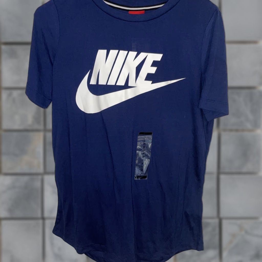 Nike VINTAGE Nike T-Shirt Unisex Adults Short Sleeve Medium Navy Blue 2017 Red Tag NWT Deadstock Sports Star Regular Cotton Blend Womens Mens Size US M / EU 48-50 / 2 - 1 Thumbnail