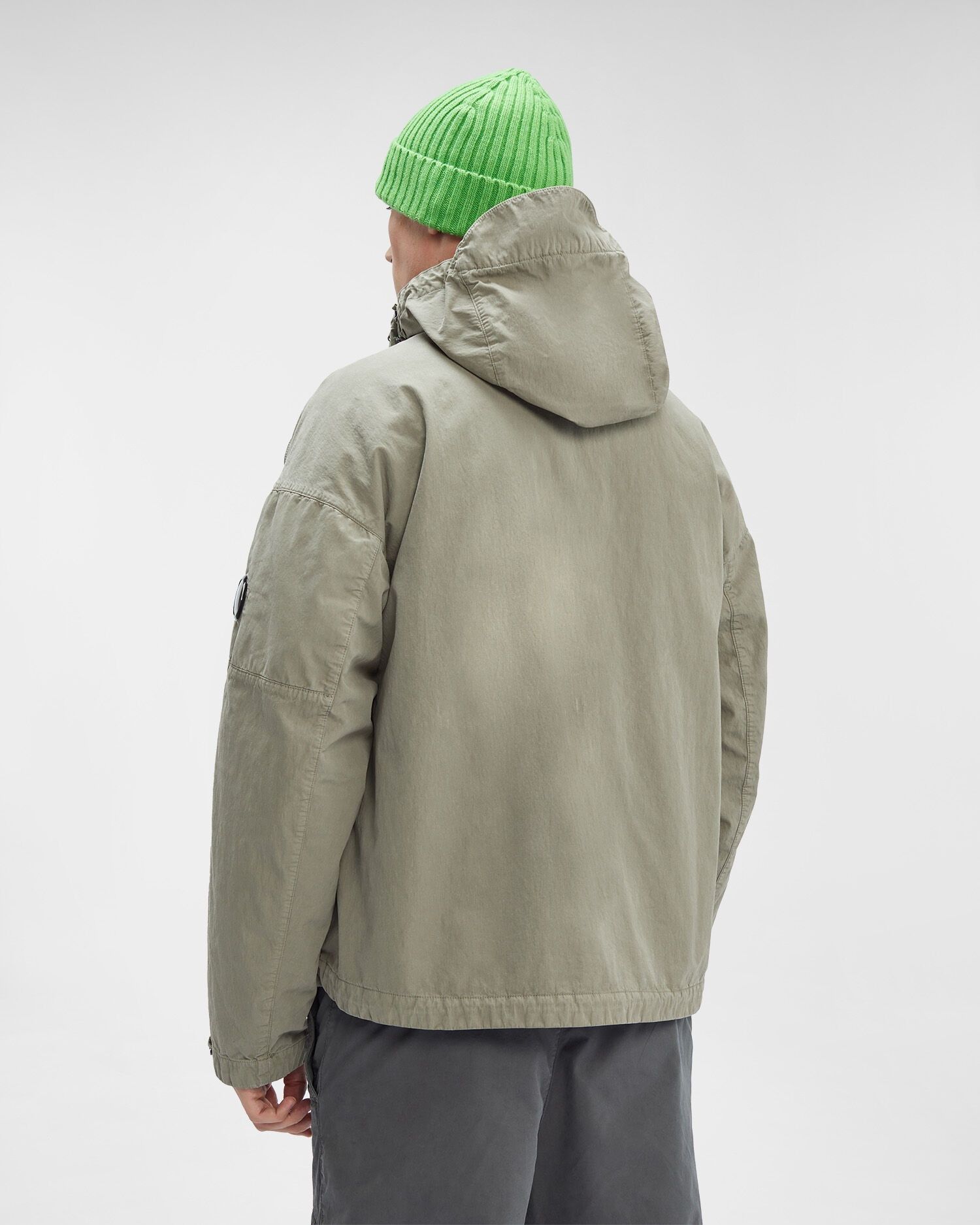 C.P. Company o1y1224 Logo Hooded Jacket in Sage Green Size US S / EU 44-46 / 1 - 3 Thumbnail