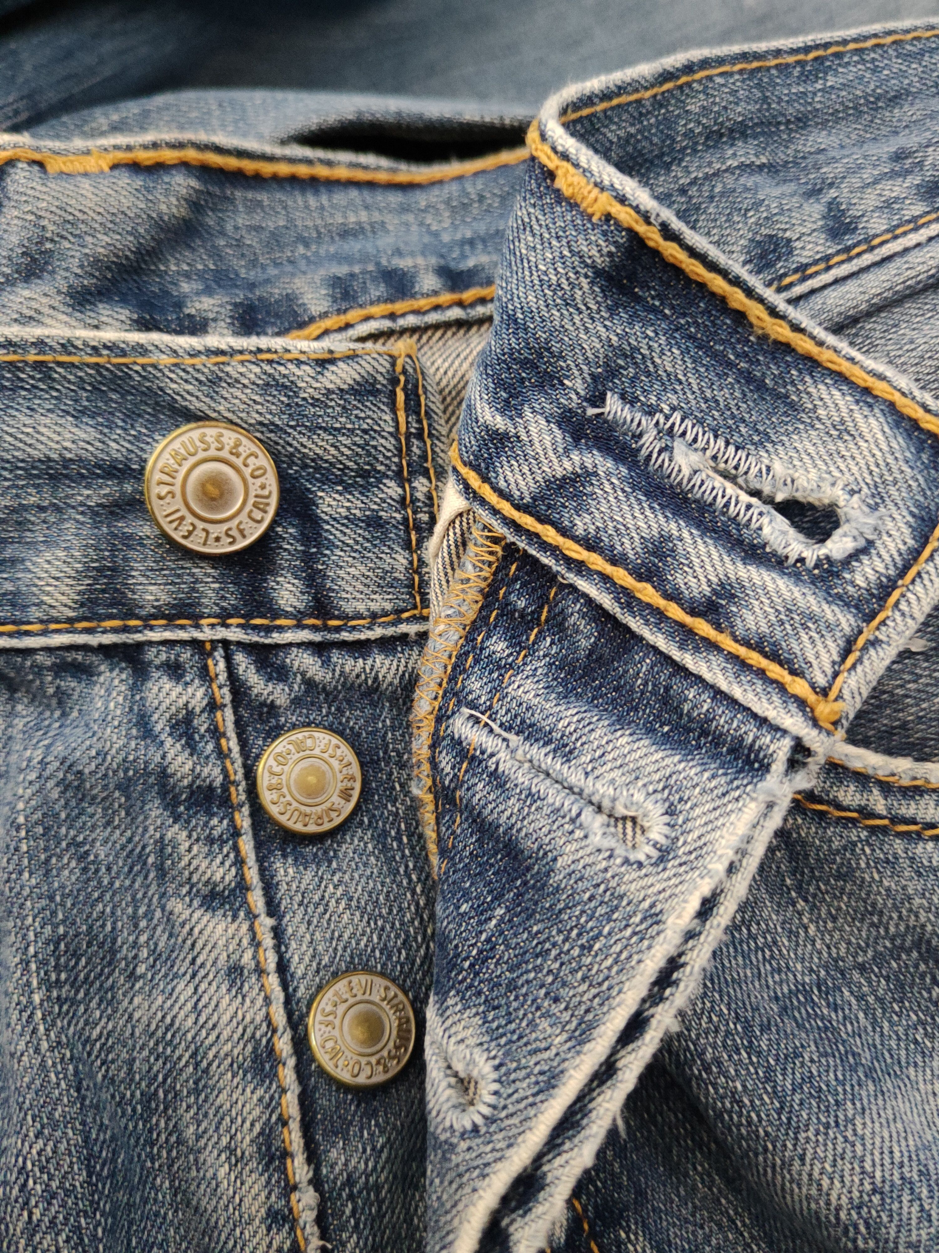 Levi's 501 Levis Blue Distressed Ripped denim Jeans #W1595 Size US 32 / EU 48 - 19 Thumbnail