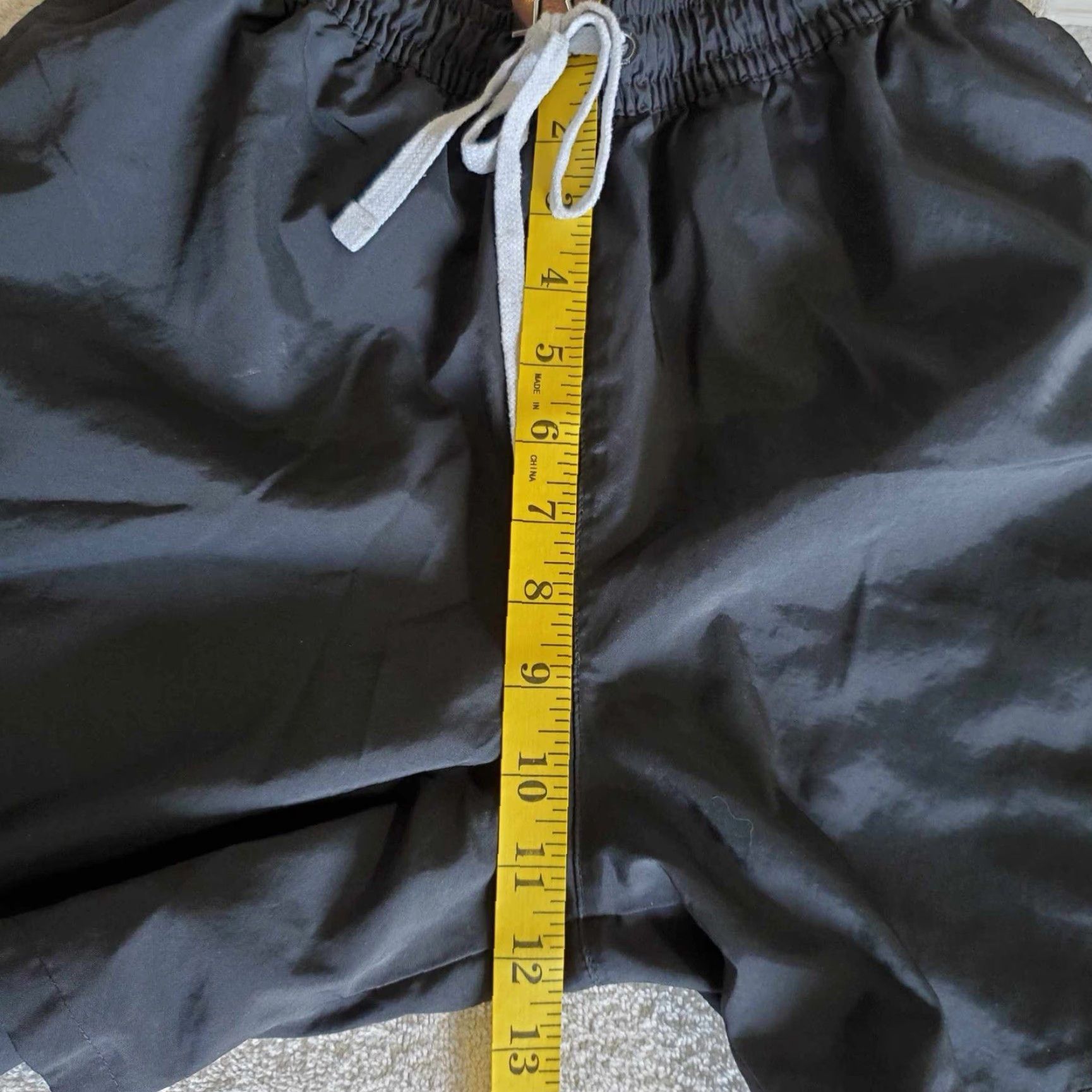 Nike Nike Womens Running Shorts Small Black Lightweight Drawstring Athletic Activewear Size 28" / US 6 / IT 42 - 6 Thumbnail