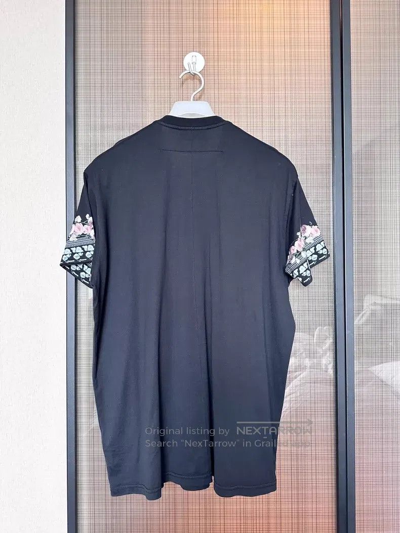 Givenchy Givenchy Virgin Mary shark mouth printed short sleeve T-sh Size US XS / EU 42 / 0 - 2 Thumbnail