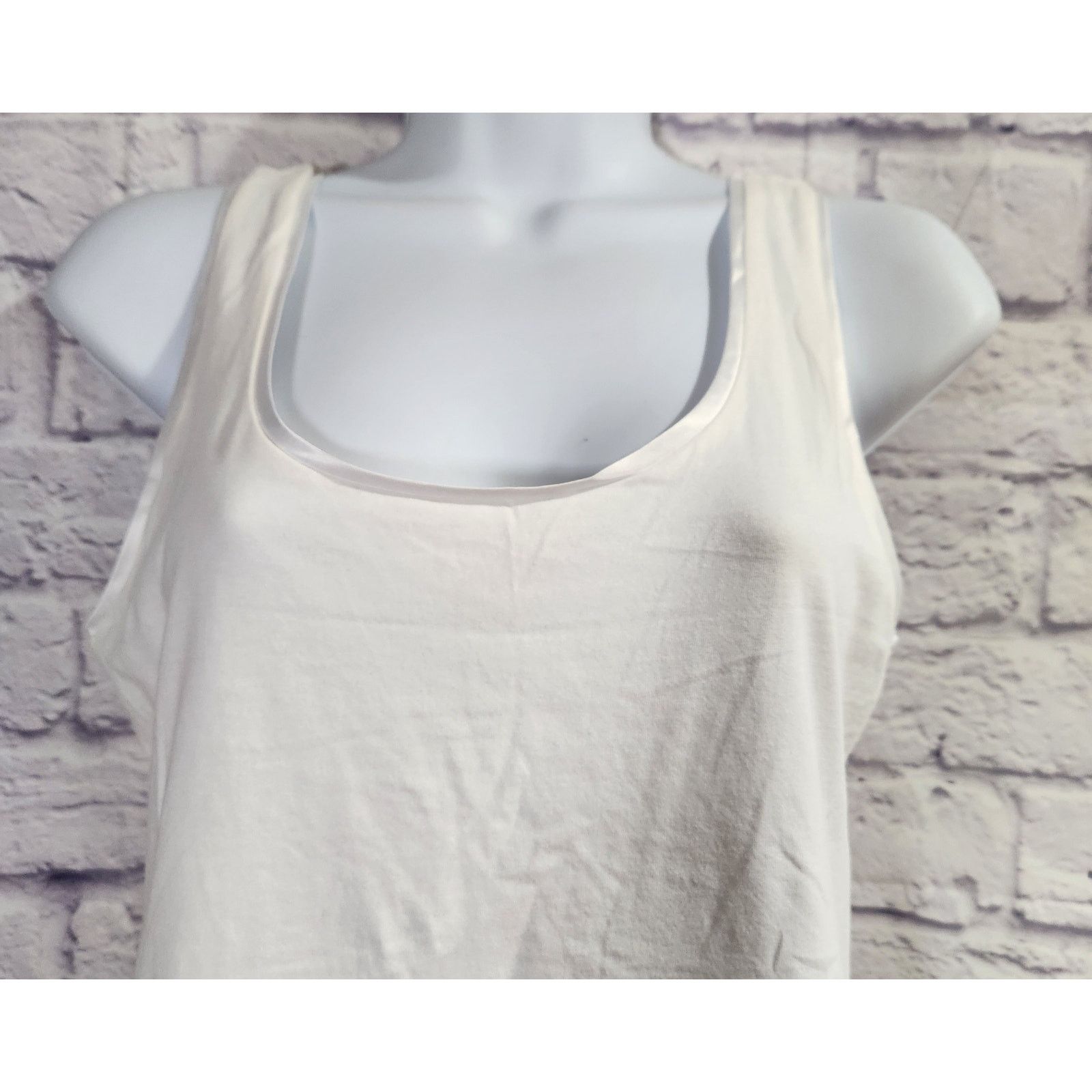 Other Ann Taylor White Satin Trim Scoop Neck Tank Top Small Dressy Size S / US 4 / IT 40 - 2 Thumbnail