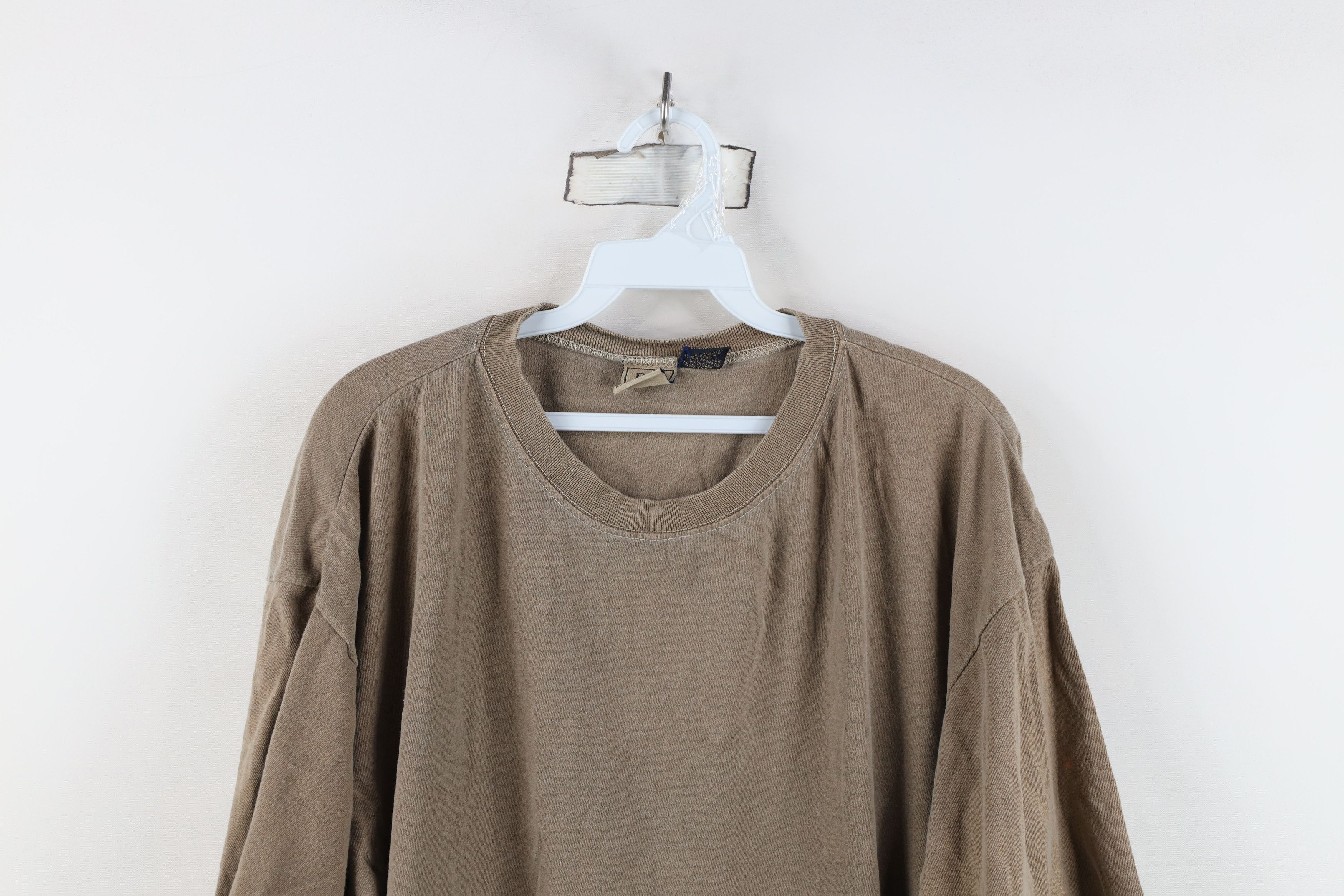 Vintage Vintage 90s Streetwear Short Sleeve T-Shirt Brown USA Size US L / EU 52-54 / 3 - 2 Thumbnail