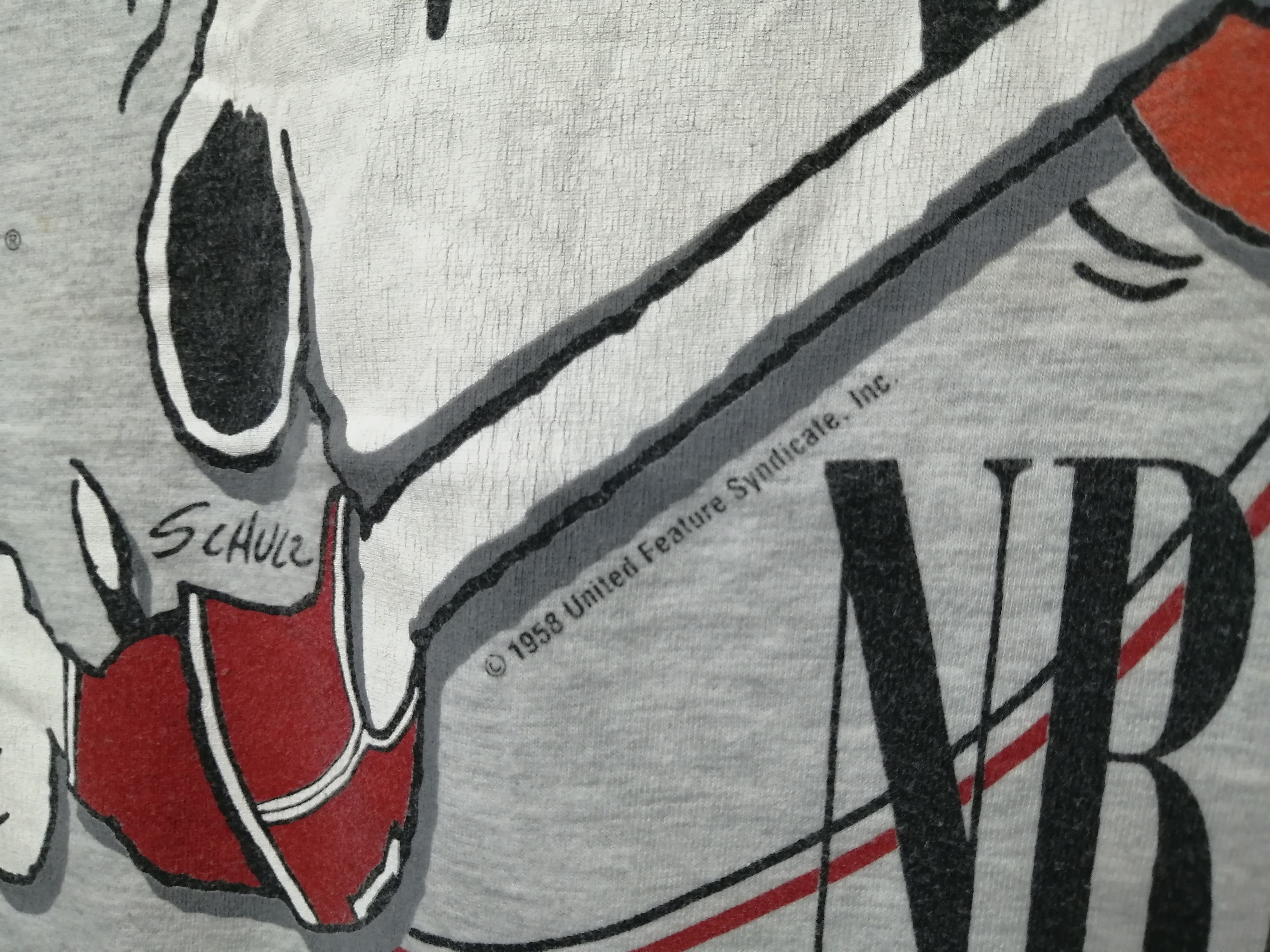 Cartoon Network × Vintage Vintage snoopy x chicago bulls very rare Size US L / EU 52-54 / 3 - 5 Thumbnail