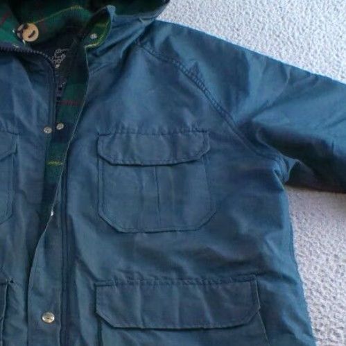 Vintage Woolrich Jacket Men L Blue Full Zip Hooded Pockets Logo Made in USA Size US L / EU 52-54 / 3 - 5 Thumbnail