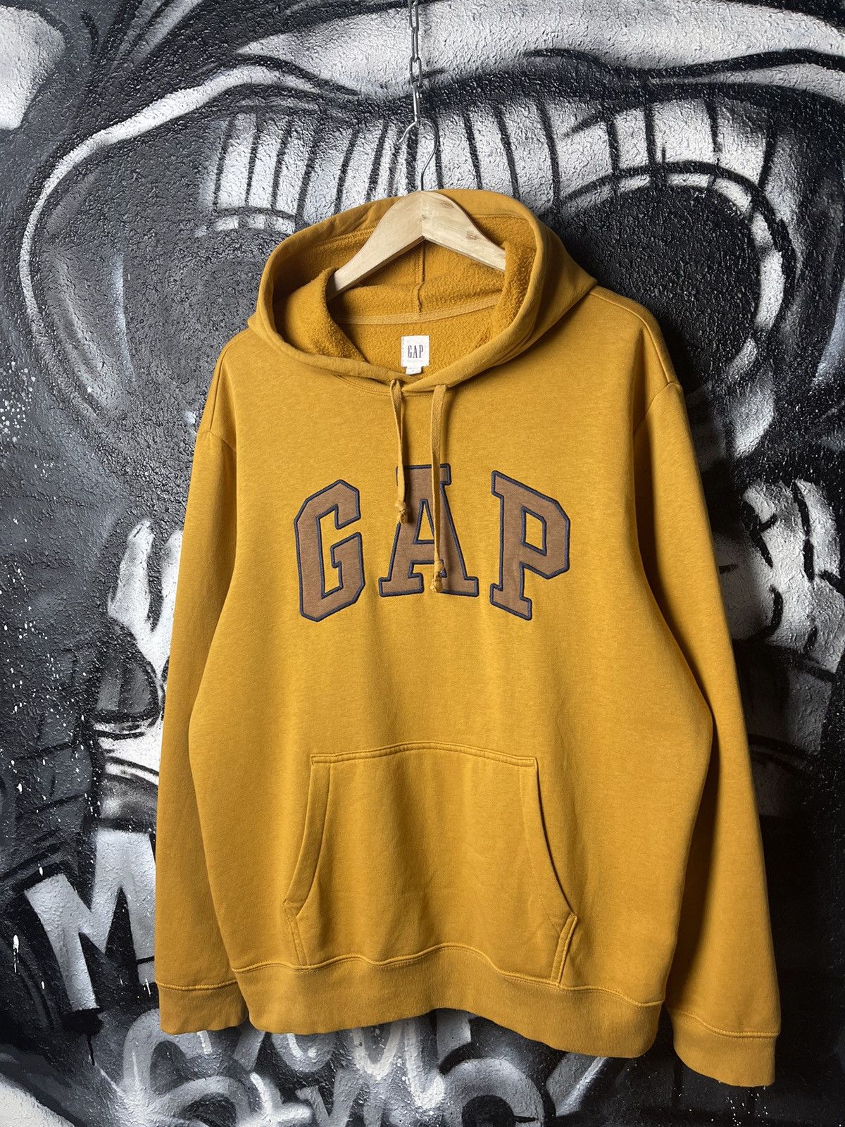 Gap GAP Cotton Mustard Hoodie Embroidered Logo Men’s Size L Size US L / EU 52-54 / 3 - 1 Thumbnail