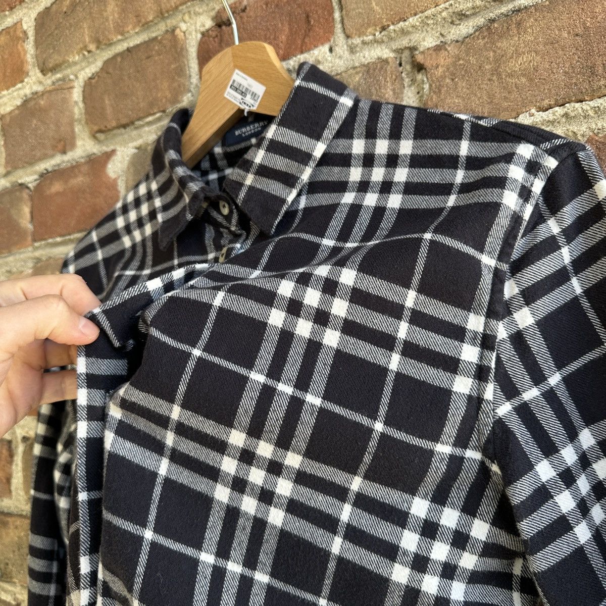 Burberry Vintage Burberry London Flannel Nova Check Shirt Button Up M Size M / US 6-8 / IT 42-44 - 16 Thumbnail