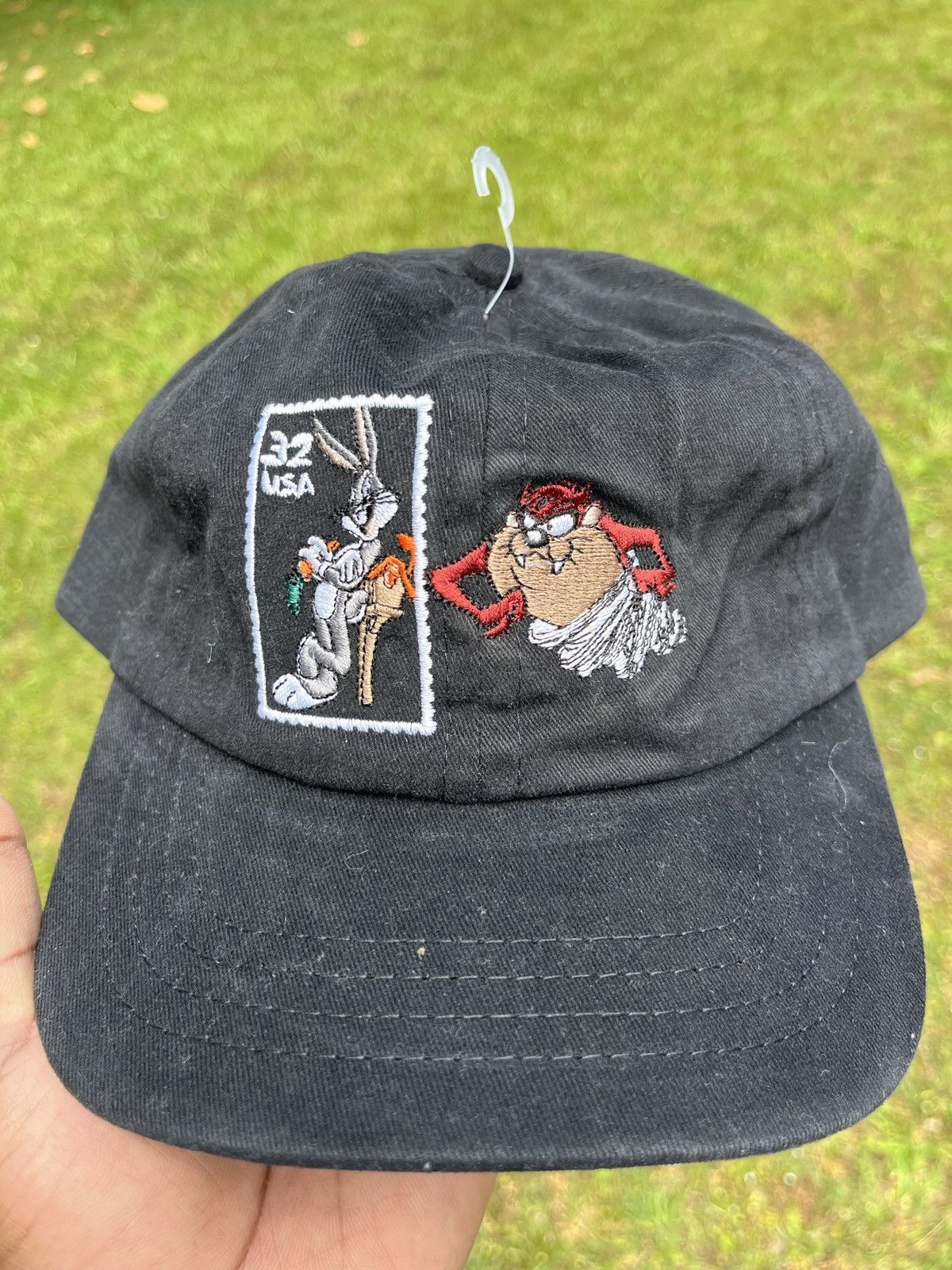 Warner Bros Vintage 90s Bugs Bunny Tasmanian Devil Stamp Caps Size ONE SIZE - 2 Thumbnail