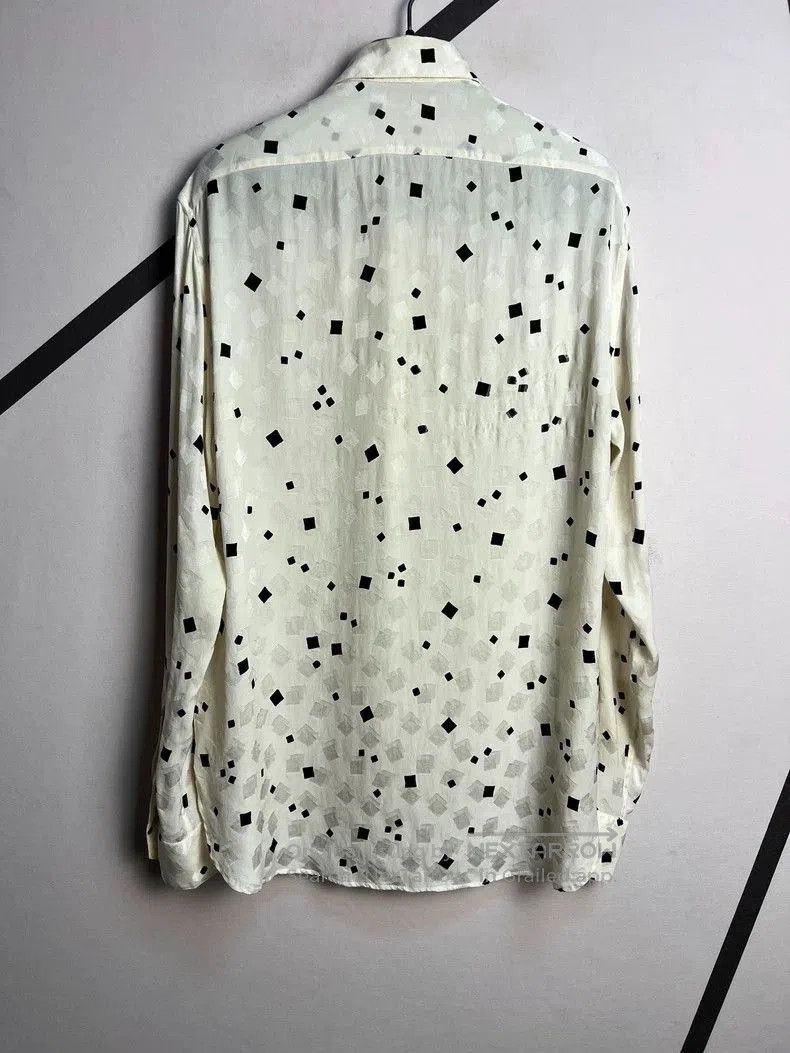 Saint Laurent Paris Saint Laurent Silk Square Print Shirt. Size US M / EU 48-50 / 2 - 2 Thumbnail