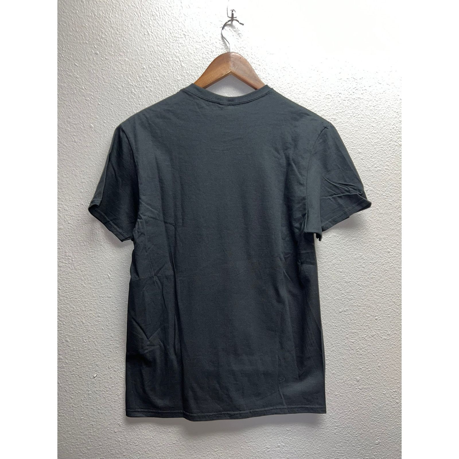 One Piece One Piece Straw Hat Crew Shirt Retro Characters Black Tee S Size US S / EU 44-46 / 1 - 7 Thumbnail