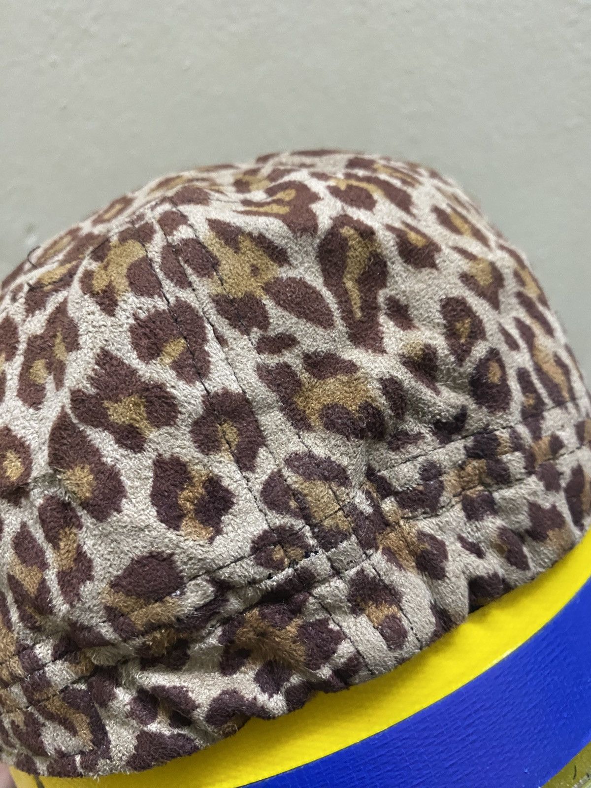 Beauty Beast × If Six Was Nine × Le Grande Bleu (L.G.B.) Y2K Round Hats Ripped Leopard Size ONE SIZE - 3 Thumbnail
