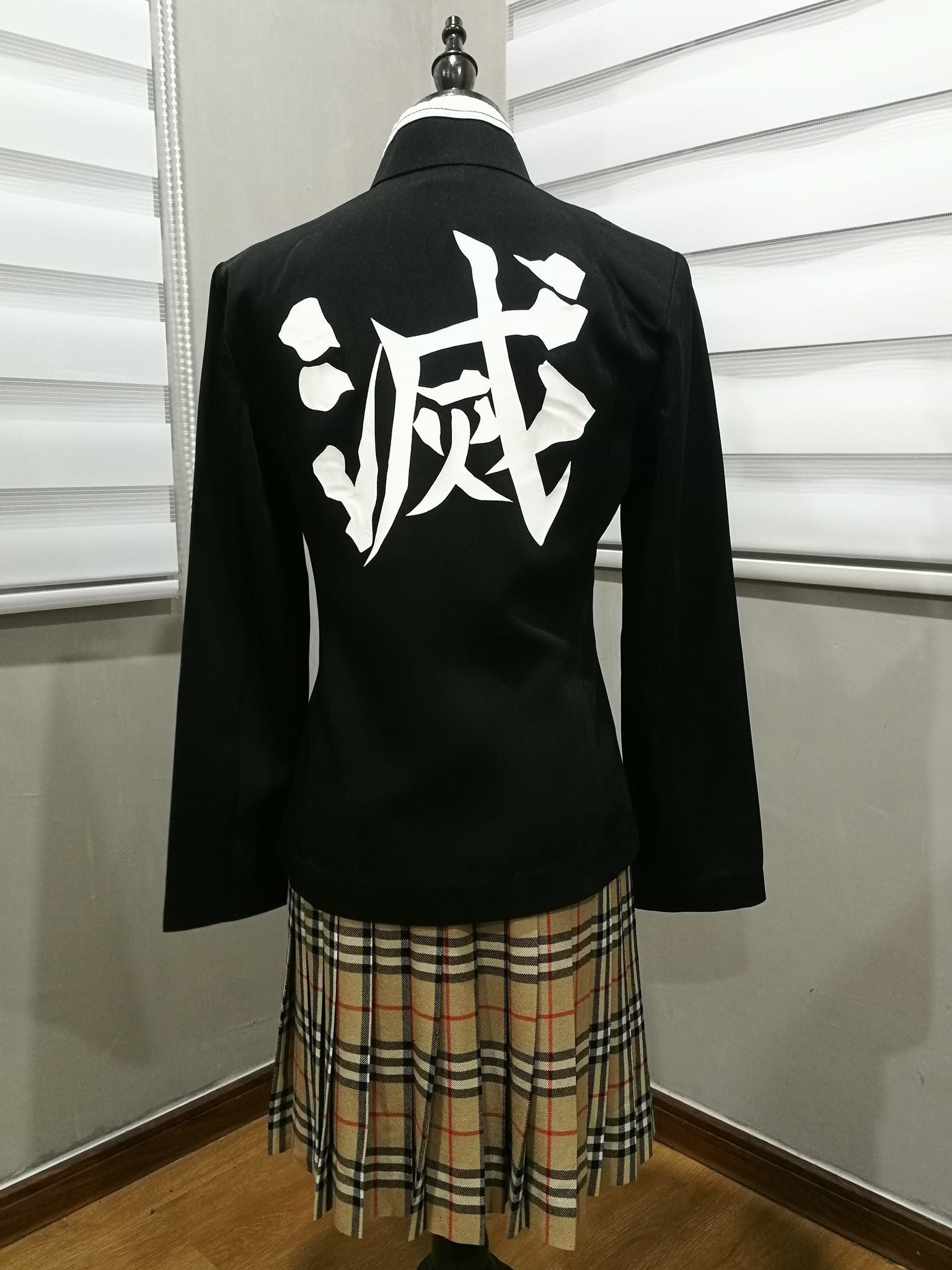 Anime × Japanese Brand Demon Slayer authentic blazer woman XS 1826 Size XS / US 0-2 / IT 36-38 - 1 Thumbnail