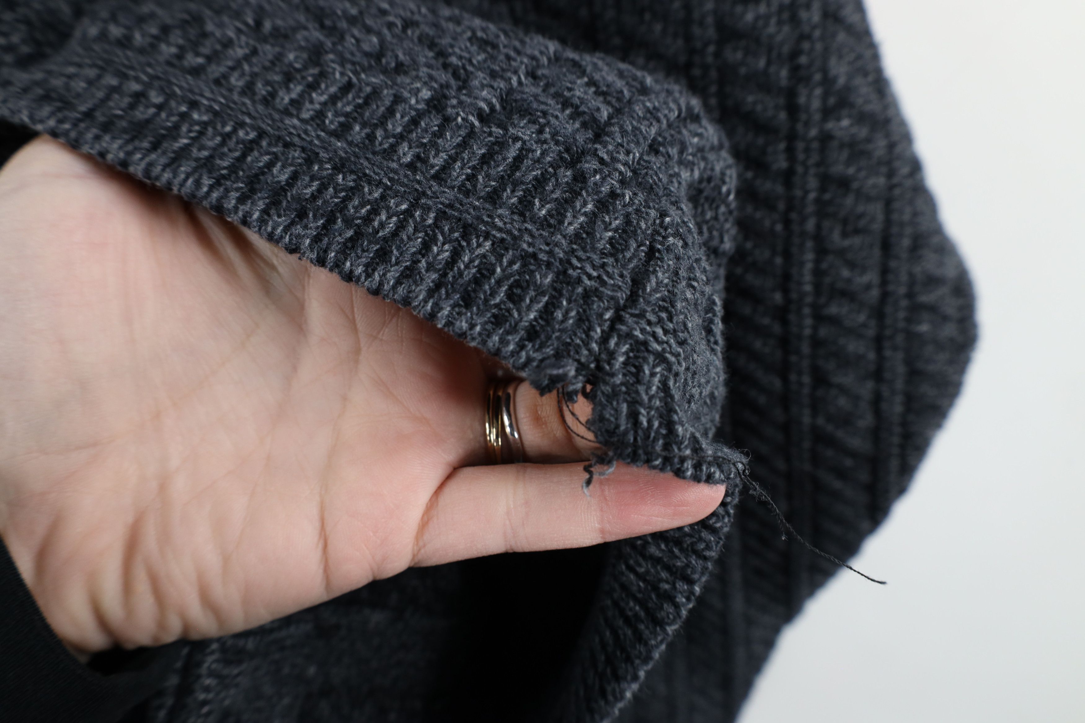 Vintage Vintage 90s Streetwear Textured Knit Cardigan Sweater USA Size US L / EU 52-54 / 3 - 6 Thumbnail