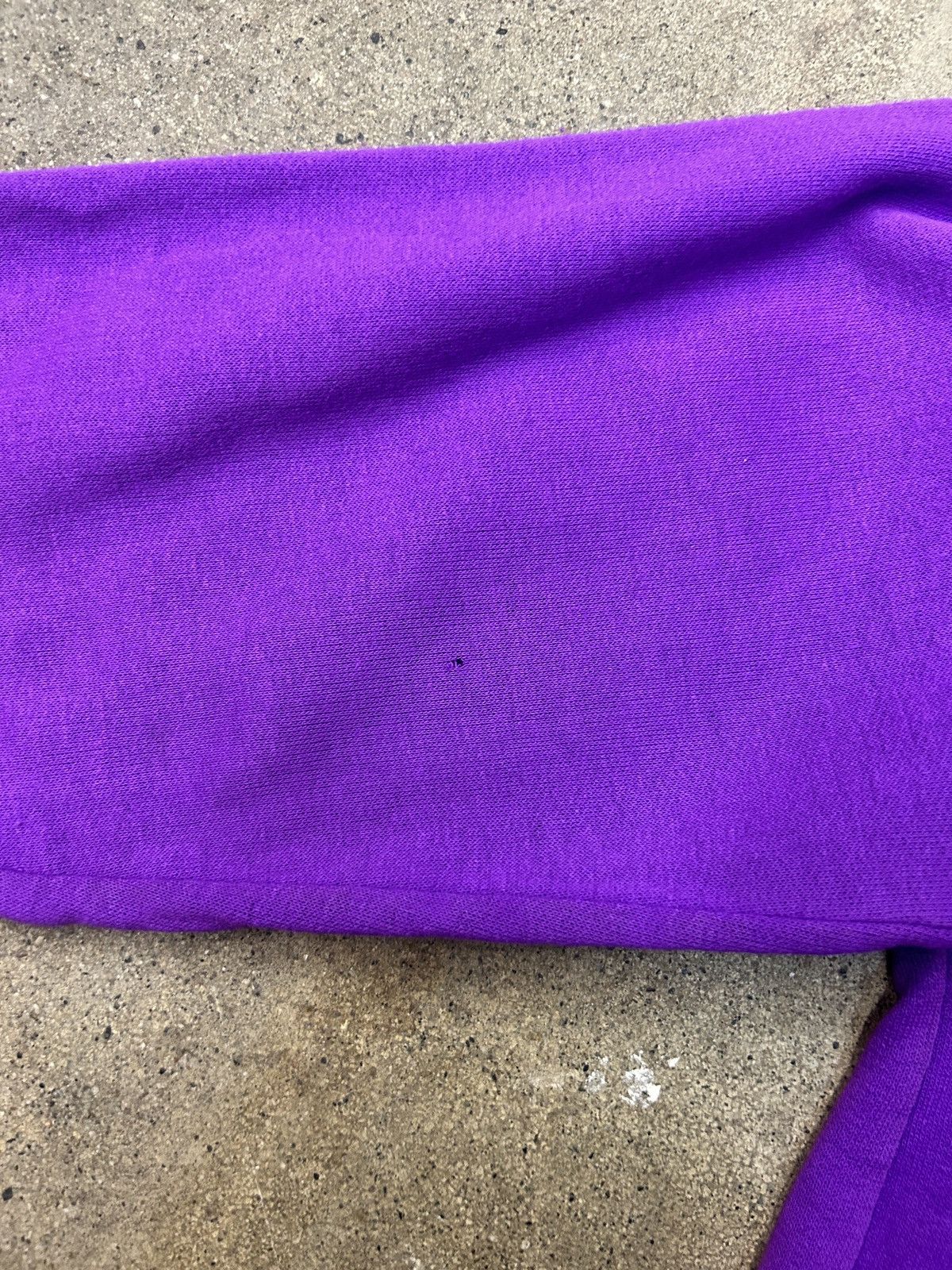 Vintage 90s Vintage New Caladonia Crewneck Large Thrashed Distressed Size US L / EU 52-54 / 3 - 3 Thumbnail