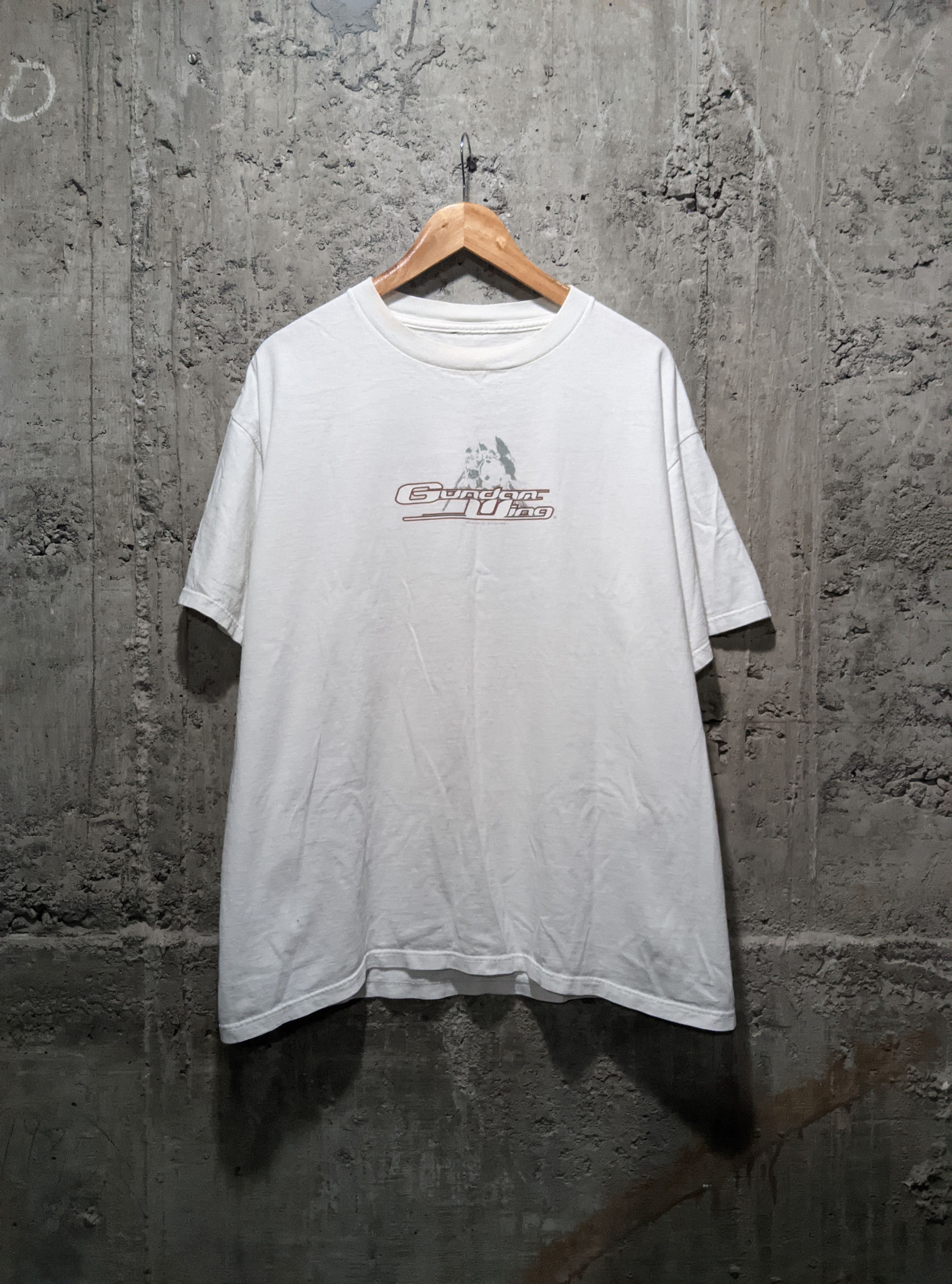 Vintage Vintage 2000s gundam wing zechs merquise t shirt Size US XL / EU 56 / 4 - 2 Thumbnail
