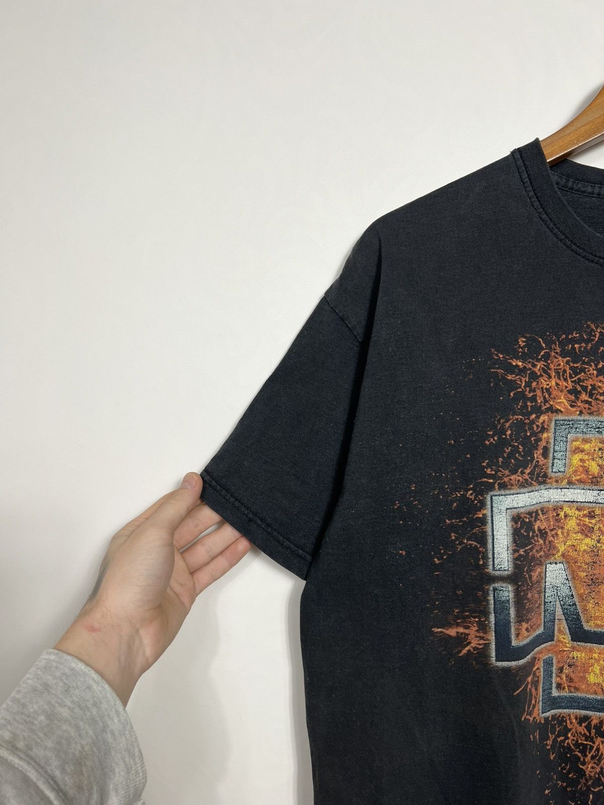 Band Tees Vintage 00s Rammstein Hier Kommt Die Sonne Band T-shirt Tee Size US L / EU 52-54 / 3 - 4 Thumbnail