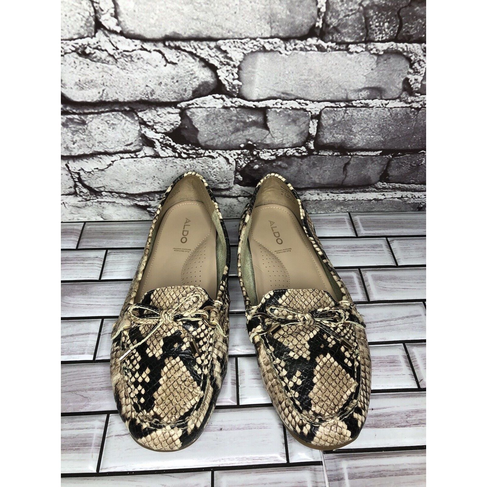 Aldo Aldo Cream Snake Skin Print Bow Leather Mocs Driving Shoes W Size US 7.5 / IT 37.5 - 13 Thumbnail