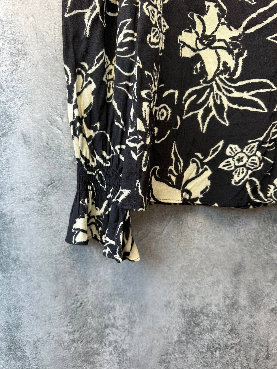 ba&sh RRP 150€ BA&SH Gathered Floral-Print Crepe Blouse Button Size S / US 4 / IT 40 - 7 Thumbnail