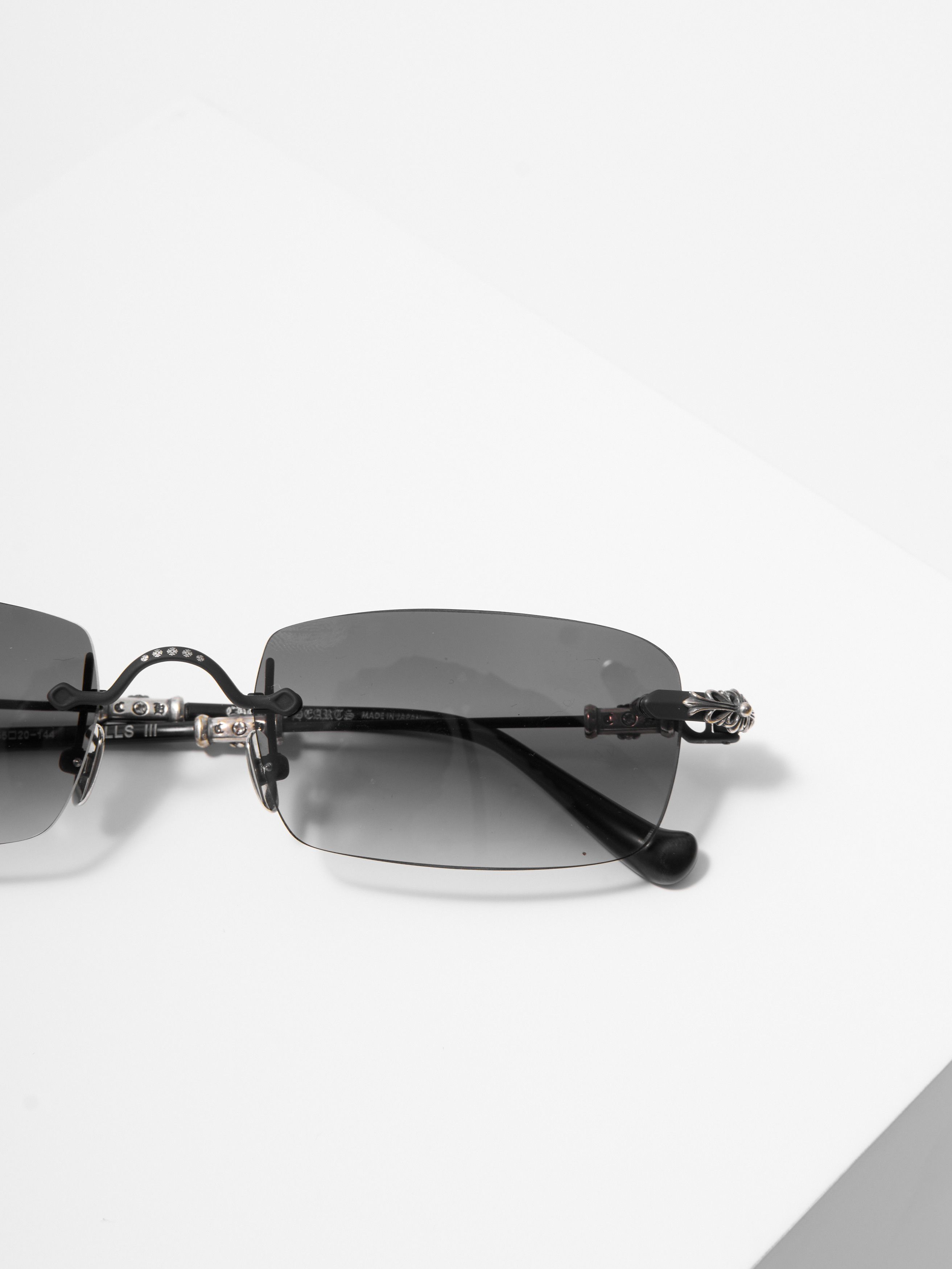 Chrome Hearts CHROME HEARTS PILLS III MATTE BLACK- MATTE BLACK Size ONE SIZE - 3 Thumbnail