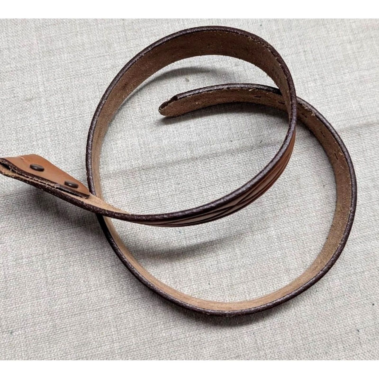 Vintage VINTAGE USA MADE TOOLED belt Geometric Western Buckle 36 Brown Leather Steerhide Mens Belt Size 36 - 6 Thumbnail
