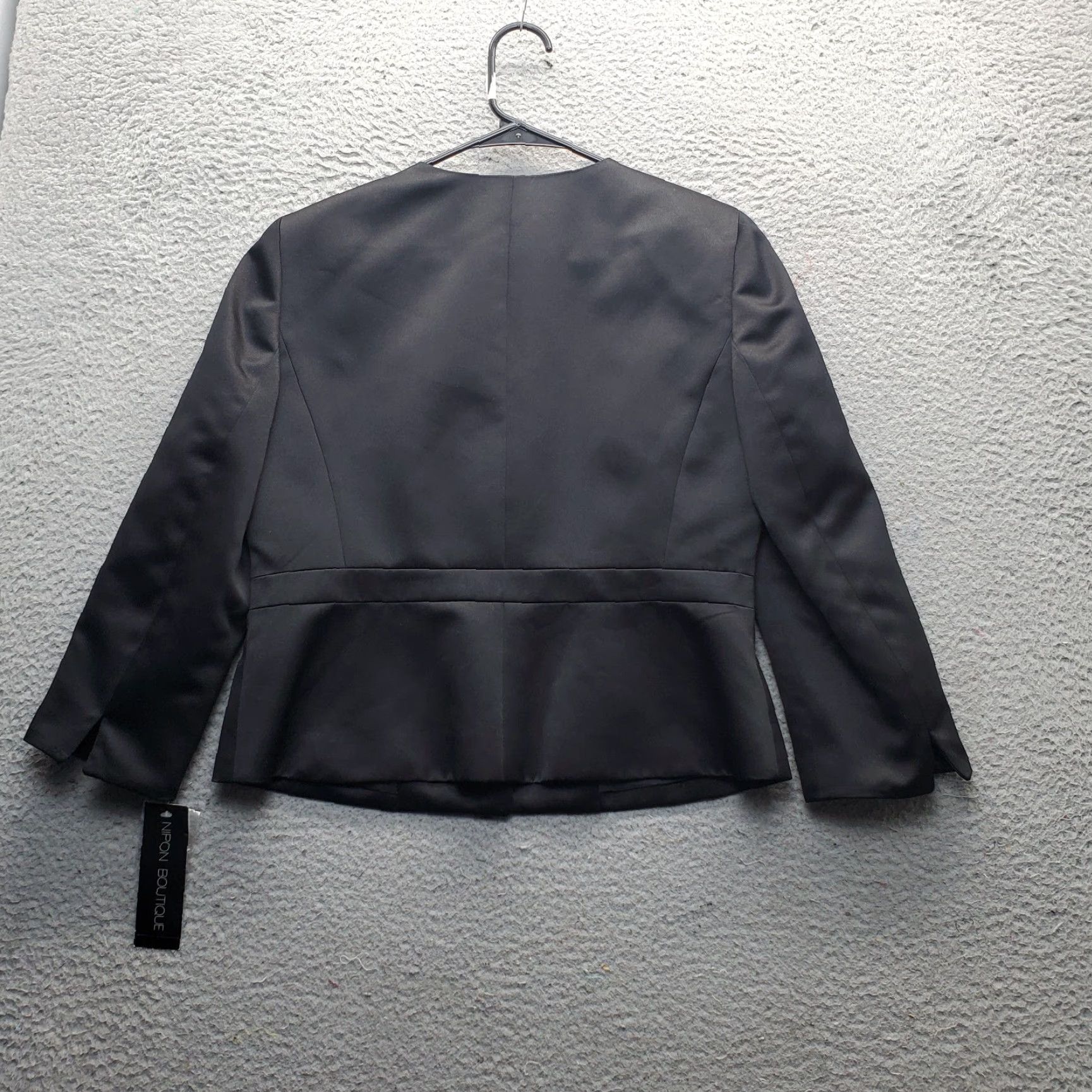 Vintage Nipon Boutique Blazer Jacket Womens 8 Black V-Neck Single Button Front Blazer Womens Size 8 Black 90s Vintage NWT Mens Womens Boys Girls Size M / US 6-8 / IT 42-44 - 2 Thumbnail