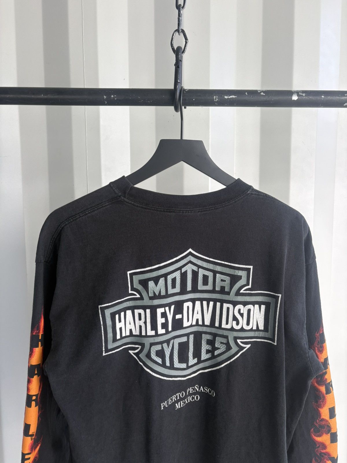 Harley Davidson Vintage Harley Flame Faded Shirt Distressed Band Grunge Size US XL / EU 56 / 4 - 4 Thumbnail
