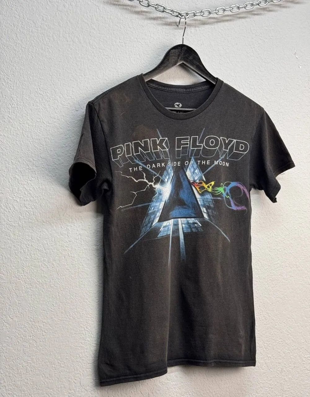 Liquid Blue × Pink Floyd × Vintage Vintage Pink Floyd Band The Dark Side Of The Moon Distresse Size US M / EU 48-50 / 2 - 1 Thumbnail