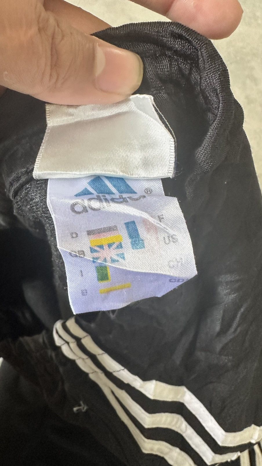 Adidas VINTAGE ADIDAS TRACK PANT Size US 38 / EU 54 - 7 Thumbnail