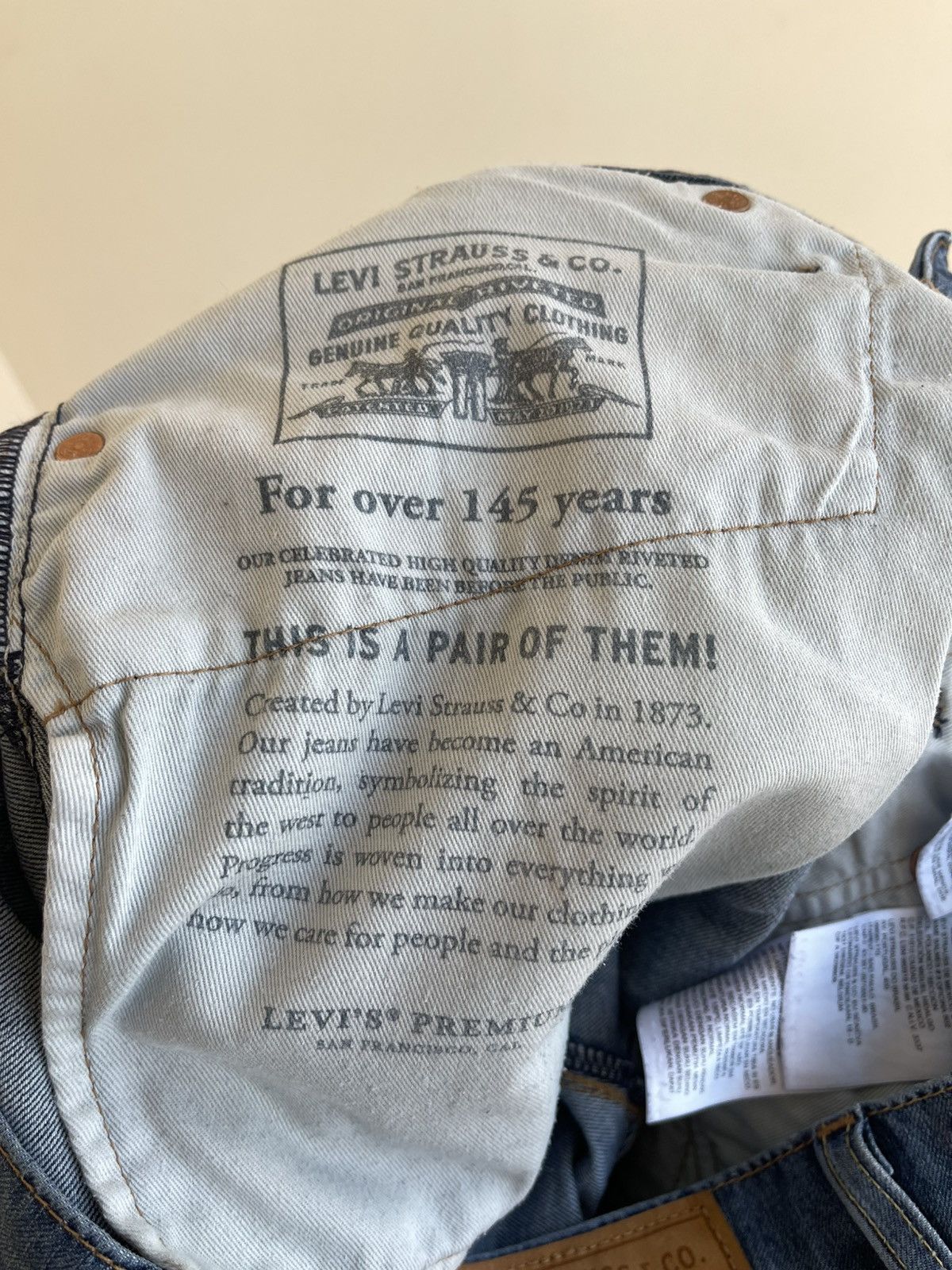 Levi's Premium 511 Zip Fly Tapered Slim Fit 5 Pocket Denim Jeans Size US 32 / EU 48 - 17 Thumbnail