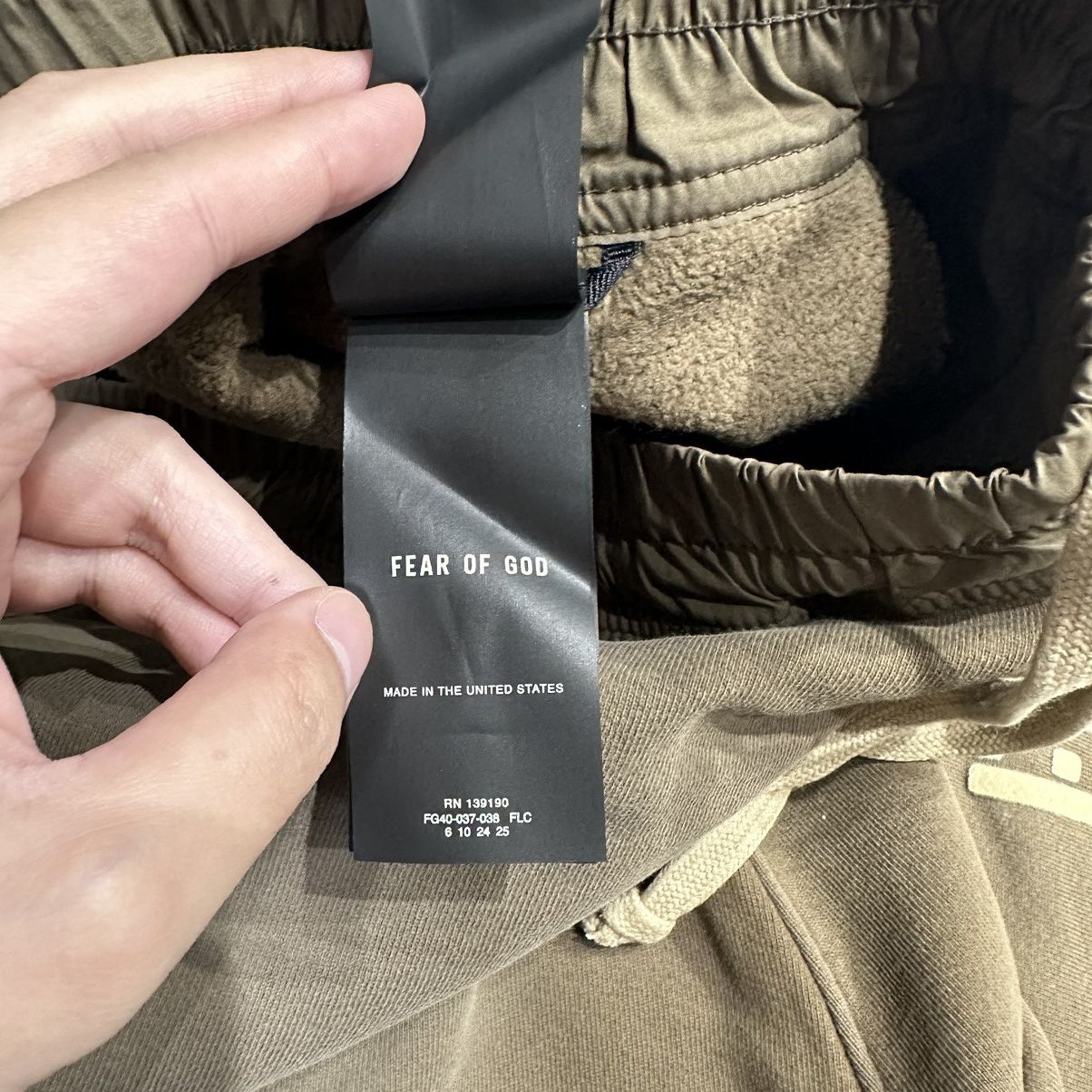 Fear of God Fear of God 7th FG7C Sweatshort - Vintage Mocha Size US 32 / EU 48 - 8 Thumbnail