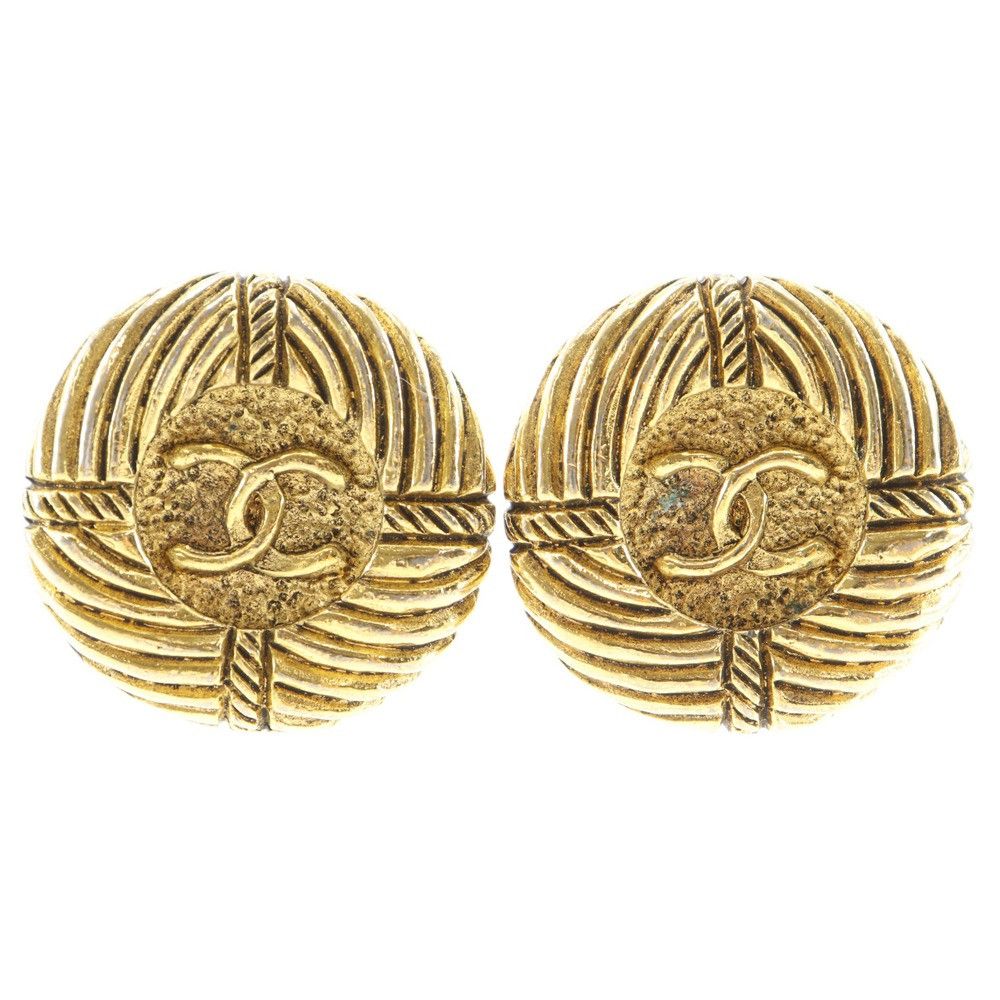 Chanel Chanel Chanel Coco Mark Earrings Metal Earrings DUTY FREE for USA Size ONE SIZE - 1 Thumbnail