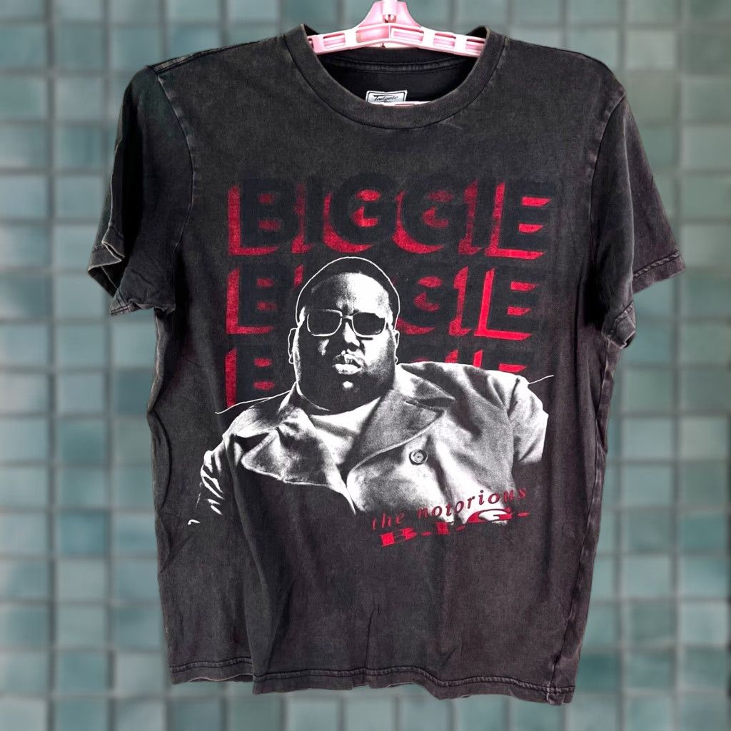 Vintage VINTAGE Tailgate Biggie Skys Rapper The Limit Graphic Print Black T-Shirt Size S Mens Size US S / EU 44-46 / 1 - 1 Thumbnail