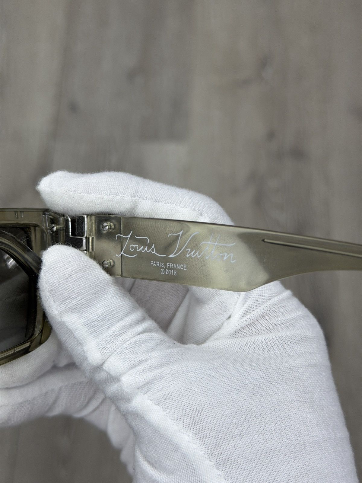 Louis Vuitton Louis Vuitton 1.1 Millionaires Sunglasses Light Green Z1971W Size ONE SIZE - 10 Thumbnail