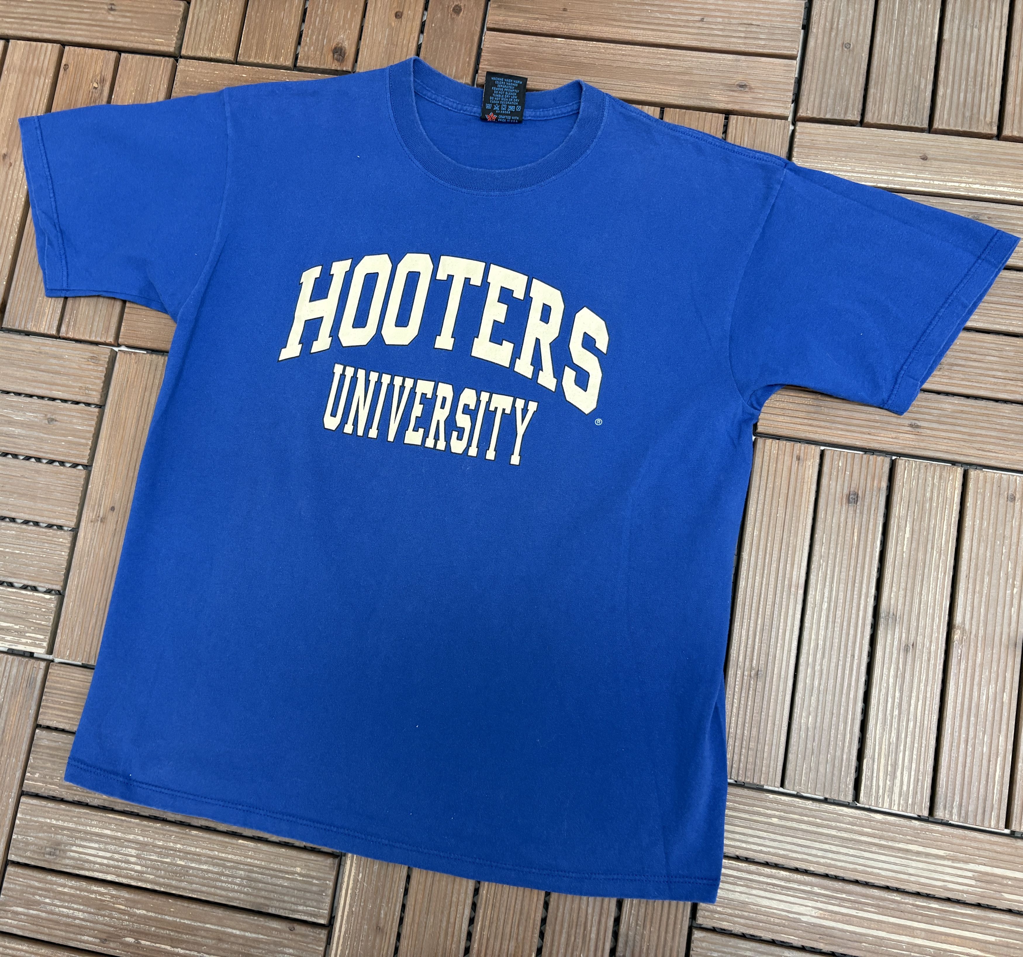 Vintage Hooters University Vintage Blue T-Shirt Tee Size US L / EU 52-54 / 3 - 3 Thumbnail