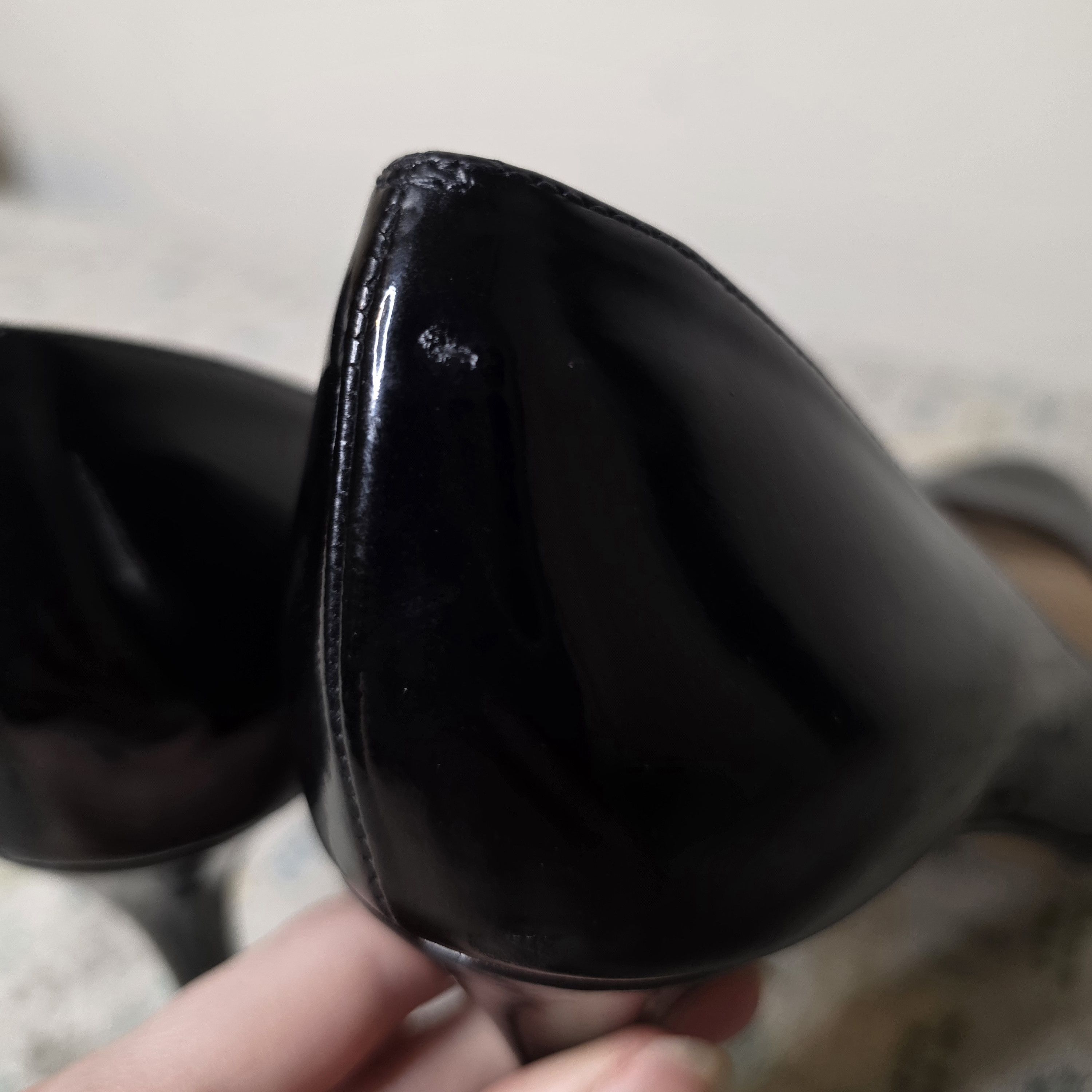 LK Bennett L.K. Bennett Black Leather Pump Heels Size US 5 / IT 35 - 10 Thumbnail