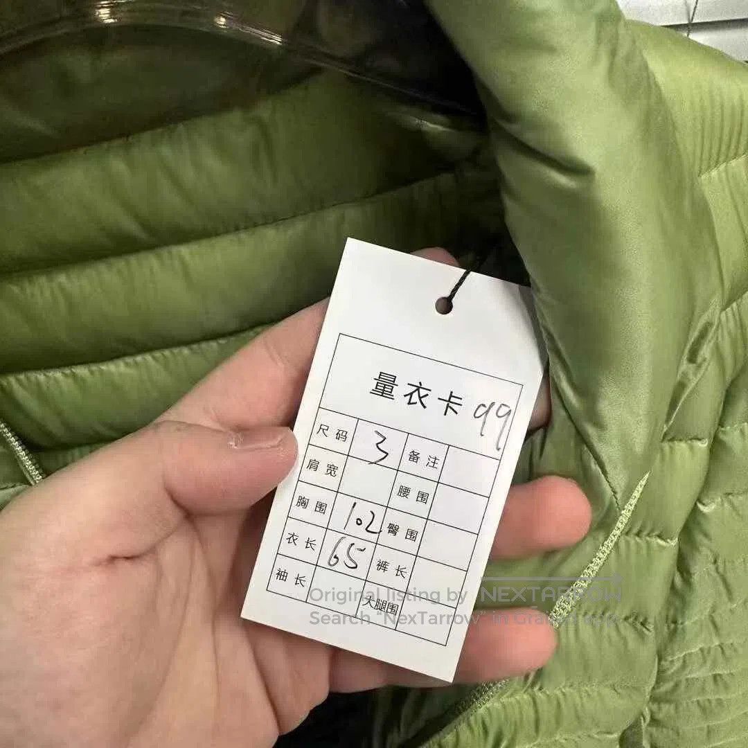 Moncler Moncler Green Logo Hem Down Jacket. Size L / US 10 / IT 46 - 6 Thumbnail