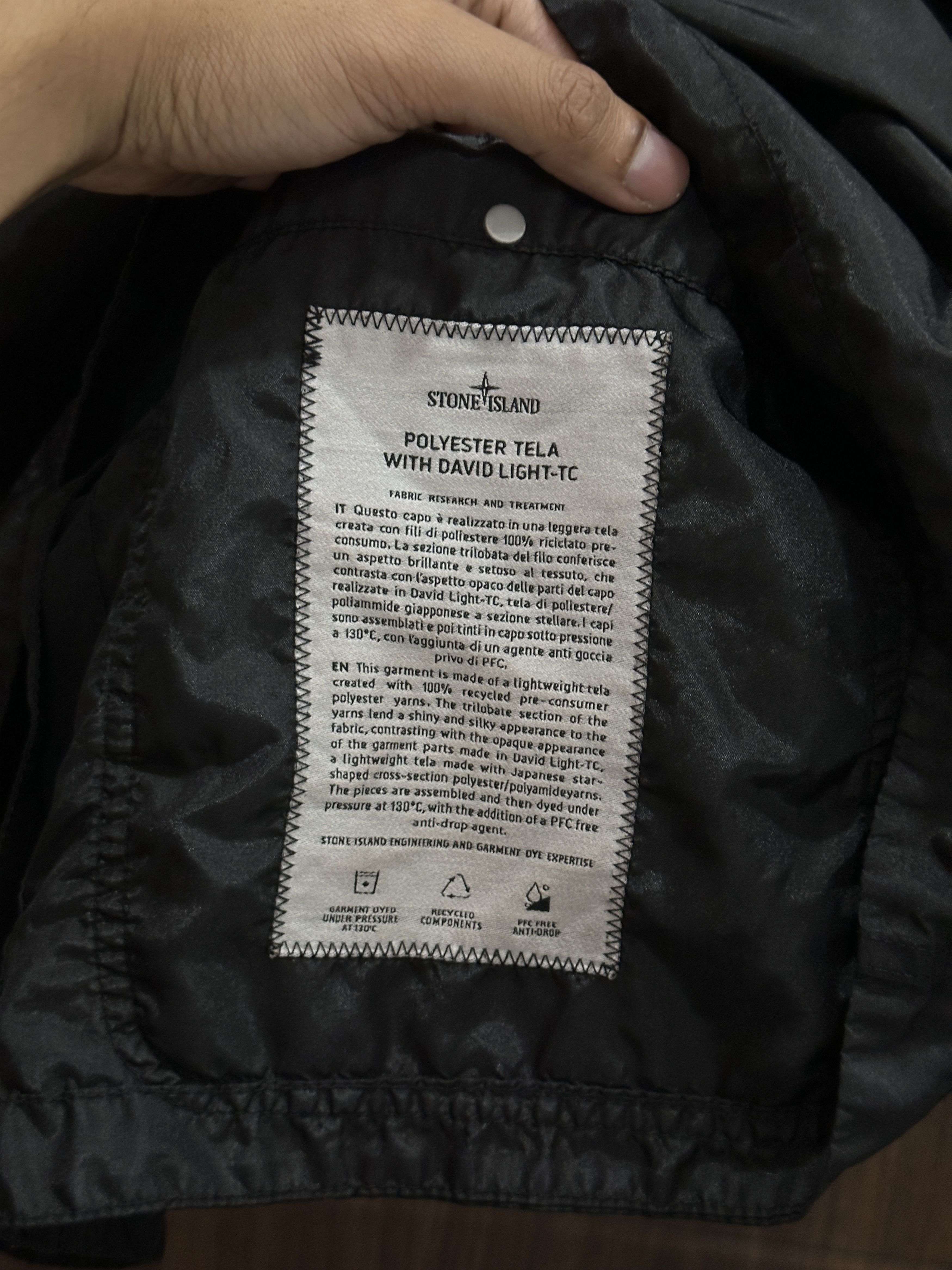 Stone Island STONE ISLAND BLACK GARMENT DYED VEST Size US L / EU 52-54 / 3 - 10 Thumbnail