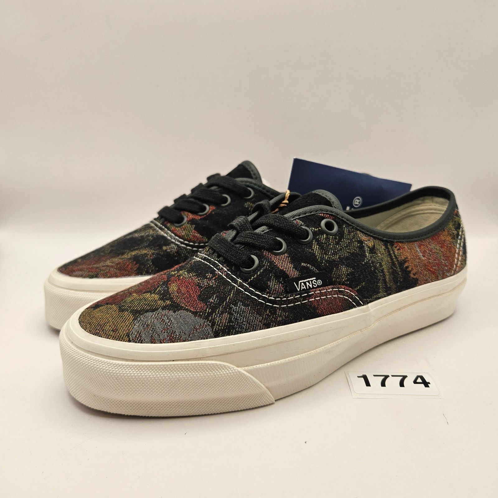 Vans VANS MEN'S 6 WOMEN'S 7.5 UNISEX REISSUE 44 AUTHENTIC JACQUAR Size US 6 / EU 39 - 1 Thumbnail