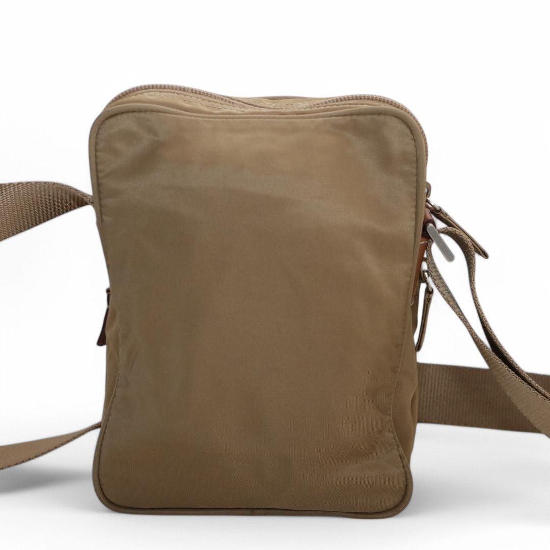 Prada Prada - Amazon Beige Nylon Shoulder Bag Triangle Logo Size ONE SIZE - 4 Thumbnail