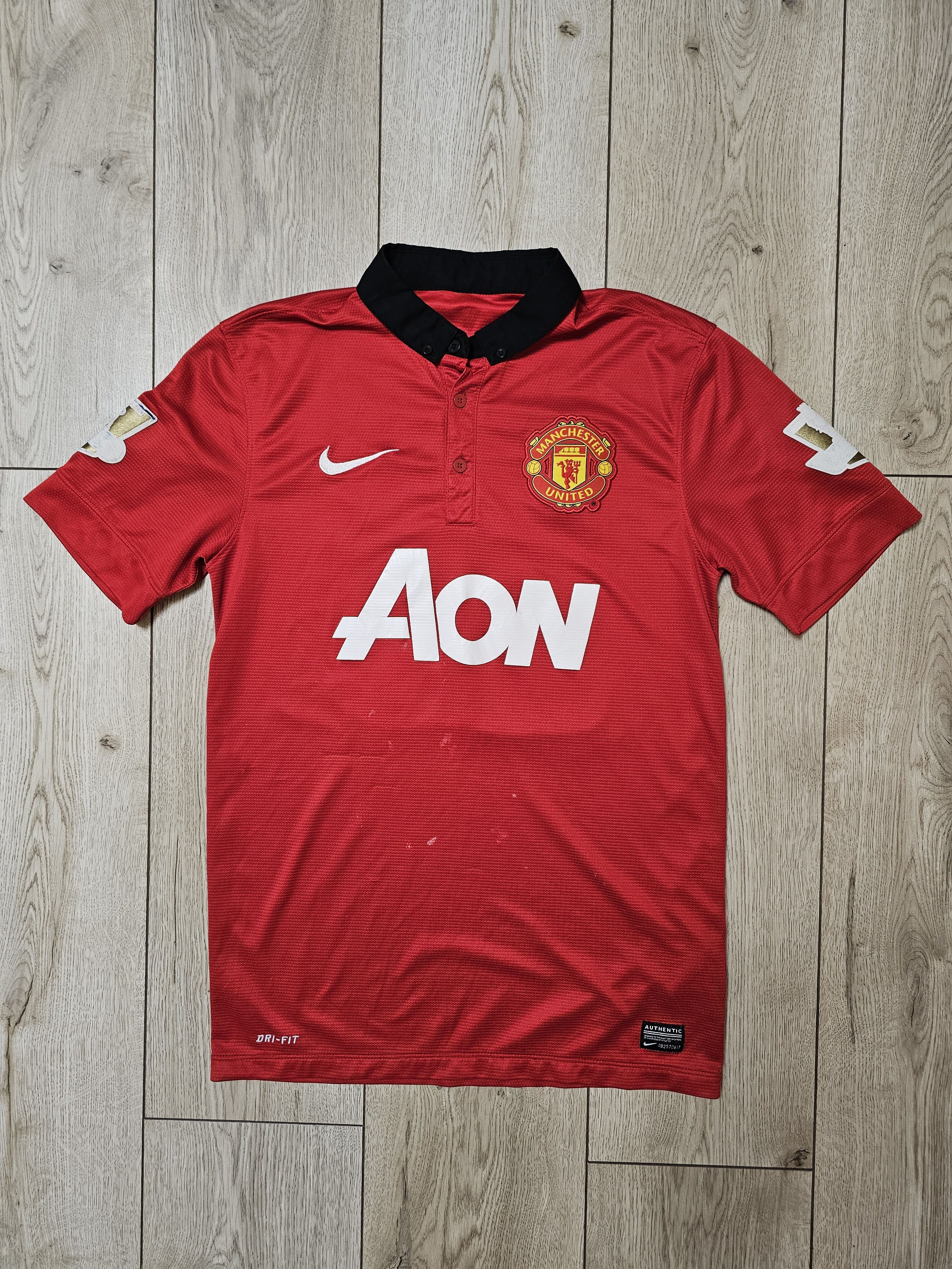 Nike MANCHESTER UNITED 2013 2014 v.PERSIE FOOTBALL SOCCER JERSEY Size US S / EU 44-46 / 1 - 2 Thumbnail