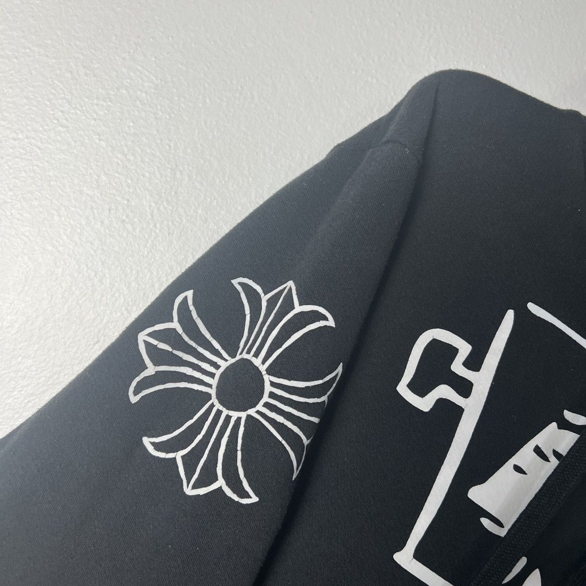 Chrome Hearts Crazy rare chrome hearts hoodie Miami Art Basel Exclusive Size US M / EU 48-50 / 2 - 3 Thumbnail