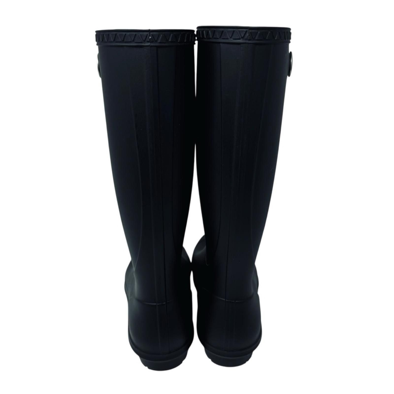 Ugg NWOT. UGG. Surrey Waterproof Wet Knot Rain Boot. Size 7. Size US 7 / IT 37 - 5 Thumbnail