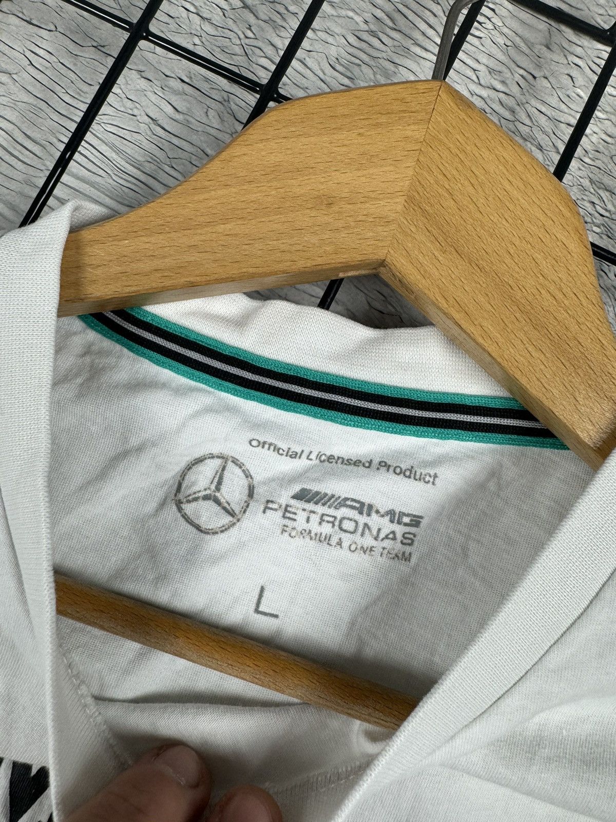 Formula 1 × Hamilton × Mercedes-Benz 44 Hamilton Mercedes-Benz Petronas Racing Team M size Size US M / EU 48-50 / 2 - 6 Thumbnail