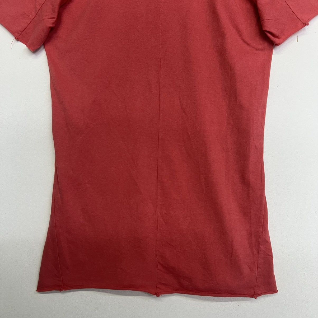 wjk WJK & CO. JAPAN RAW CUTTING DESIGN TSHIRT Size US S / EU 44-46 / 1 - 8 Thumbnail