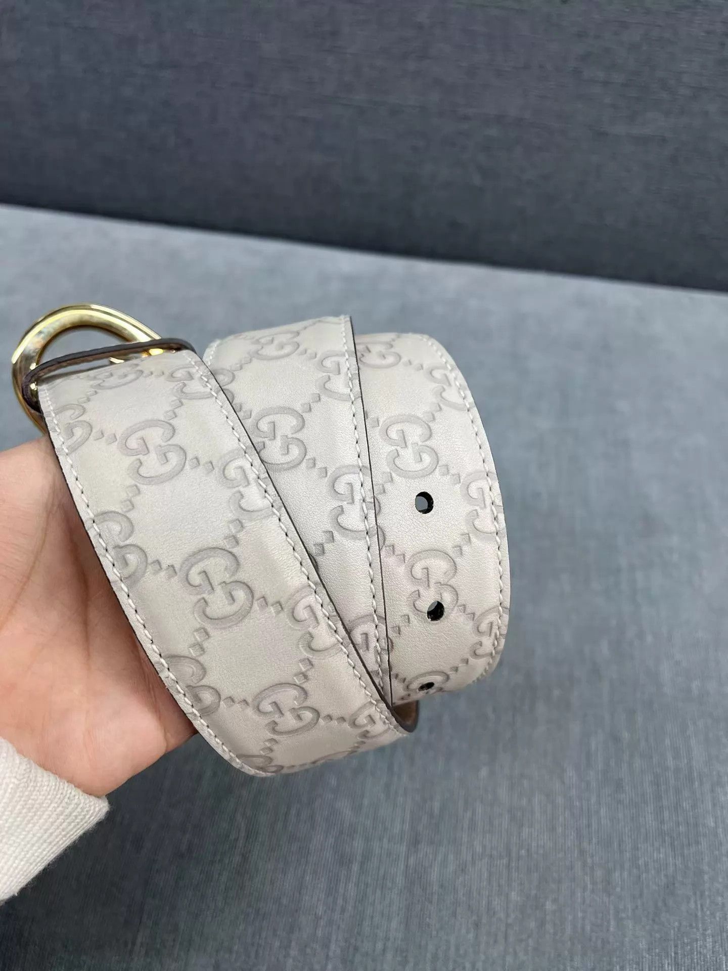 Gucci Gucci Heart Buckle Cream White Belt 99 New Size 85 Size ONE SIZE - 7 Thumbnail