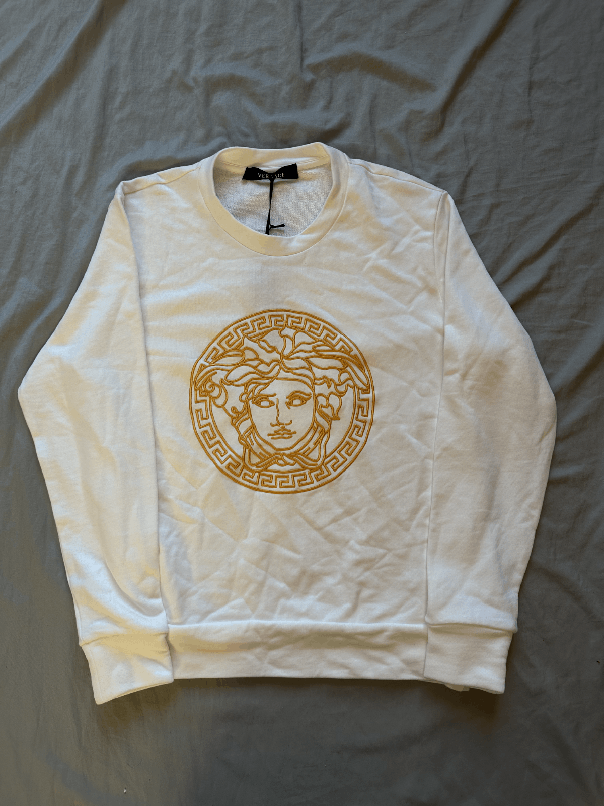 Versace Versace White Medusa Embroidery Crew Neck Pullover Sweater Size US M / EU 48-50 / 2 - 1 Thumbnail
