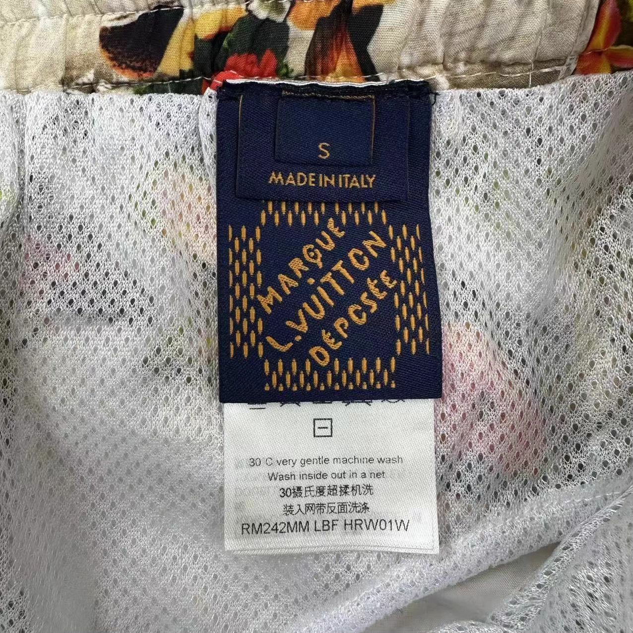 Louis Vuitton Louis Vuitton floral monogram silk short S new Size US 28 / EU 44 - 4 Thumbnail