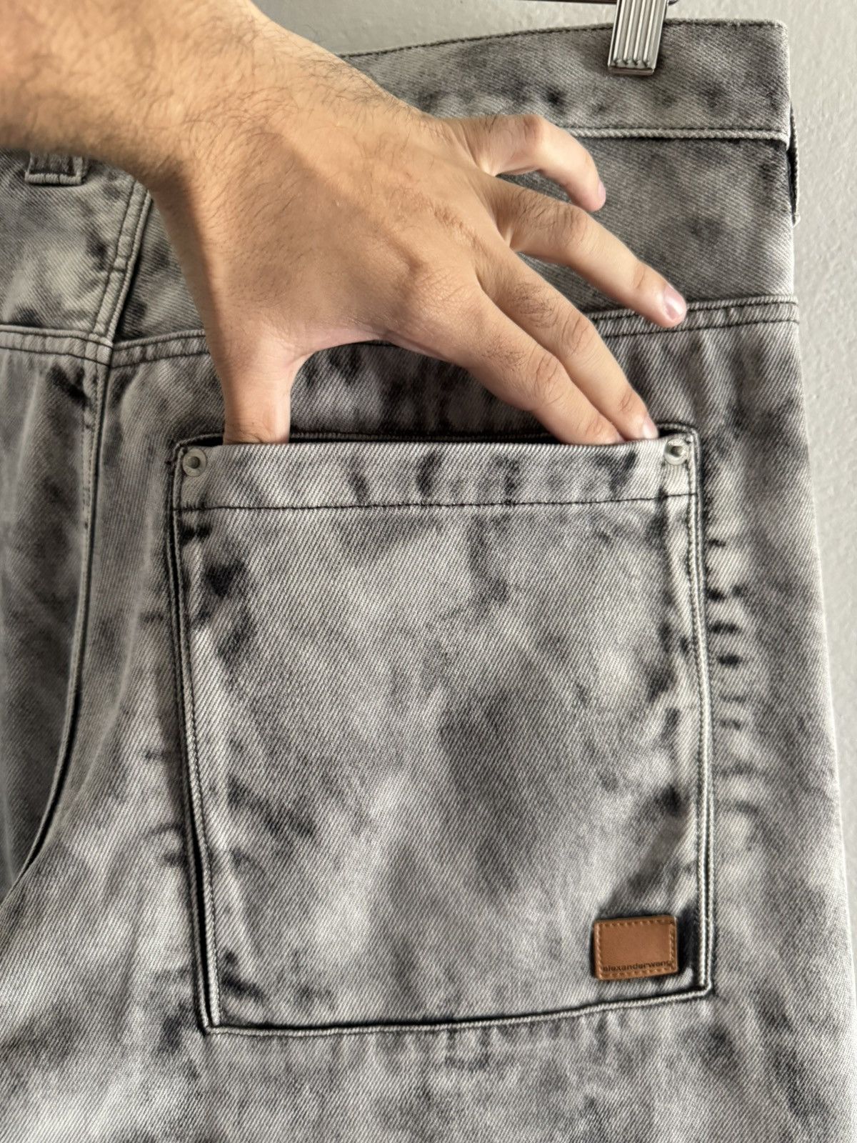 Alexander Wang Alexander Wang Leather Dye Denim Cargo Jean Pants Balenciaga Size US 36 / EU 52 - 21 Thumbnail
