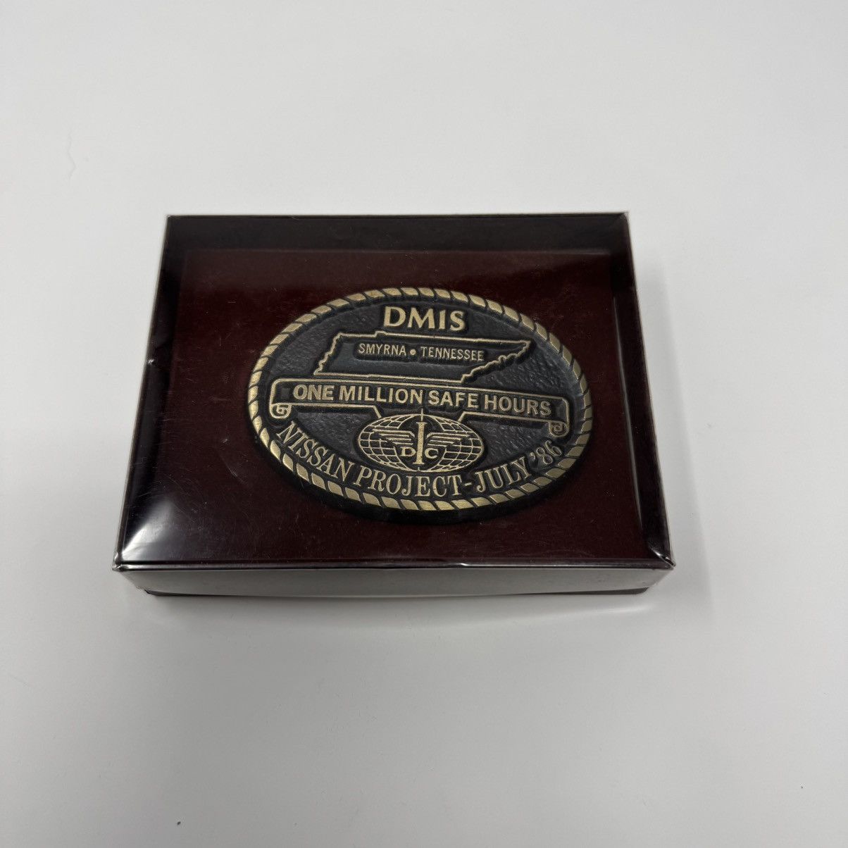 Vintage Vintage 1 Million Safe Hours Nissan Project 1986 Belt Buckle Size ONE SIZE - 1 Thumbnail