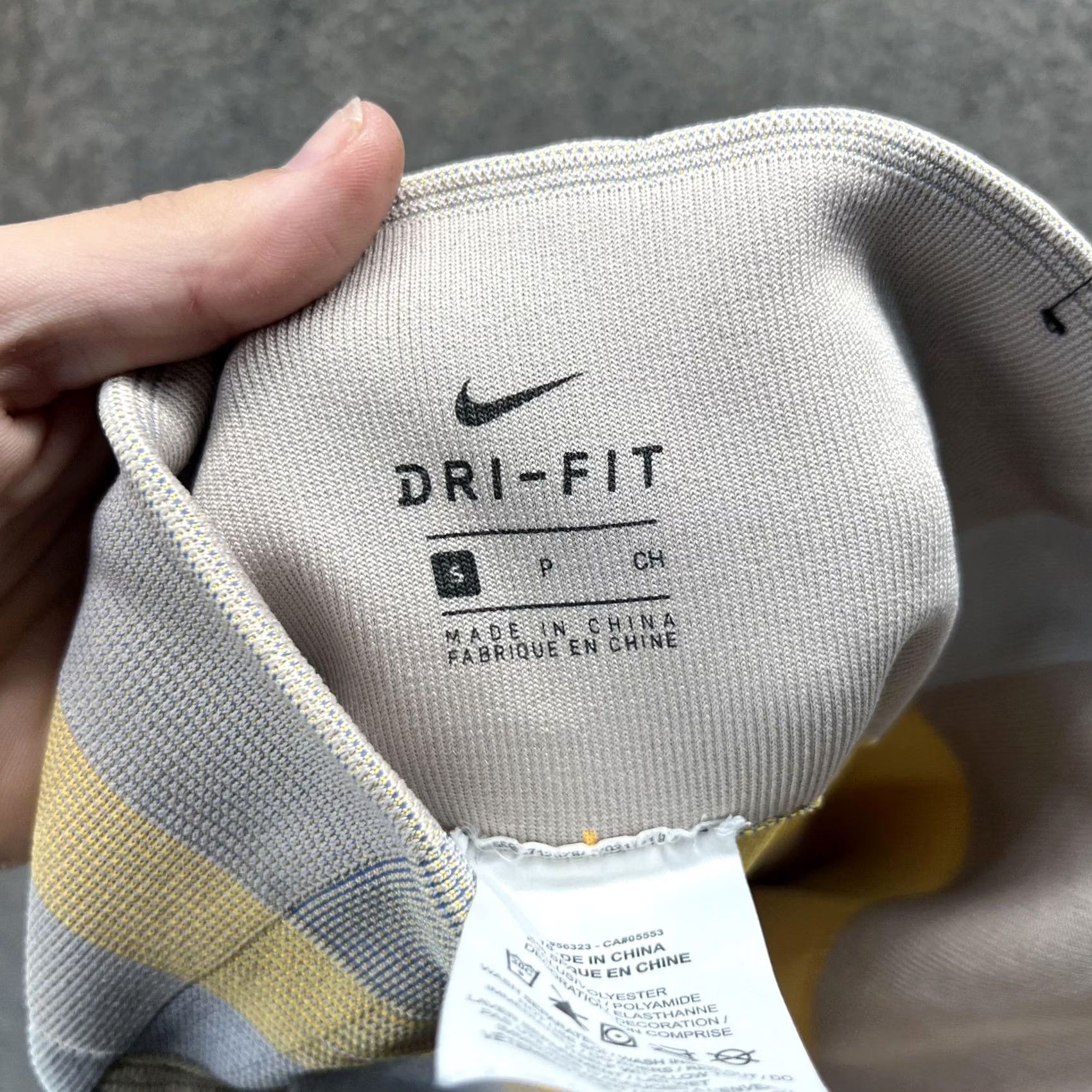 Nike Nike Dri-FIT Biker Shorts Womens Small Colorblock Athletic CU5091-110 Size 28" / US 6 / IT 42 - 5 Thumbnail